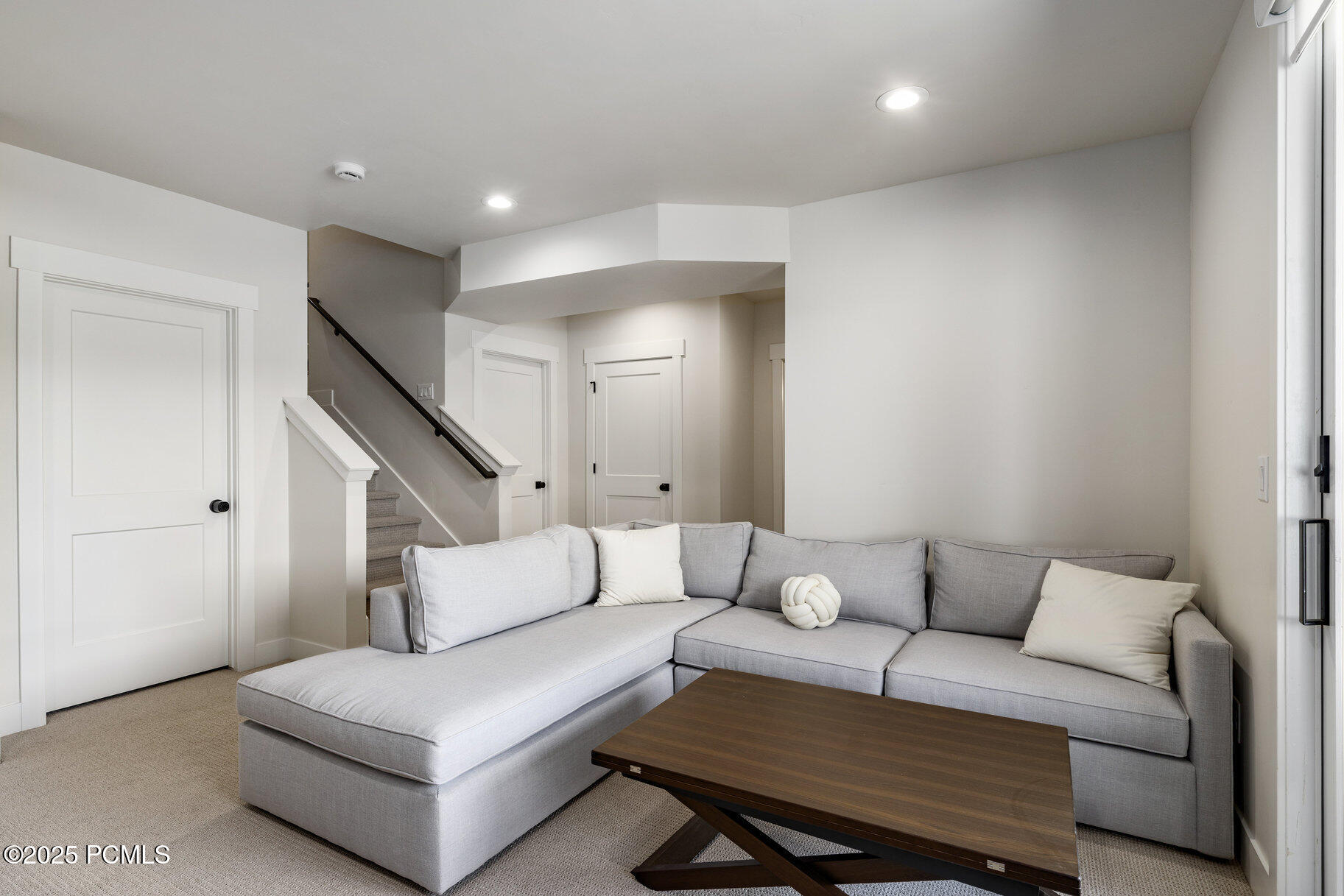 11691 N Shoreline Drive