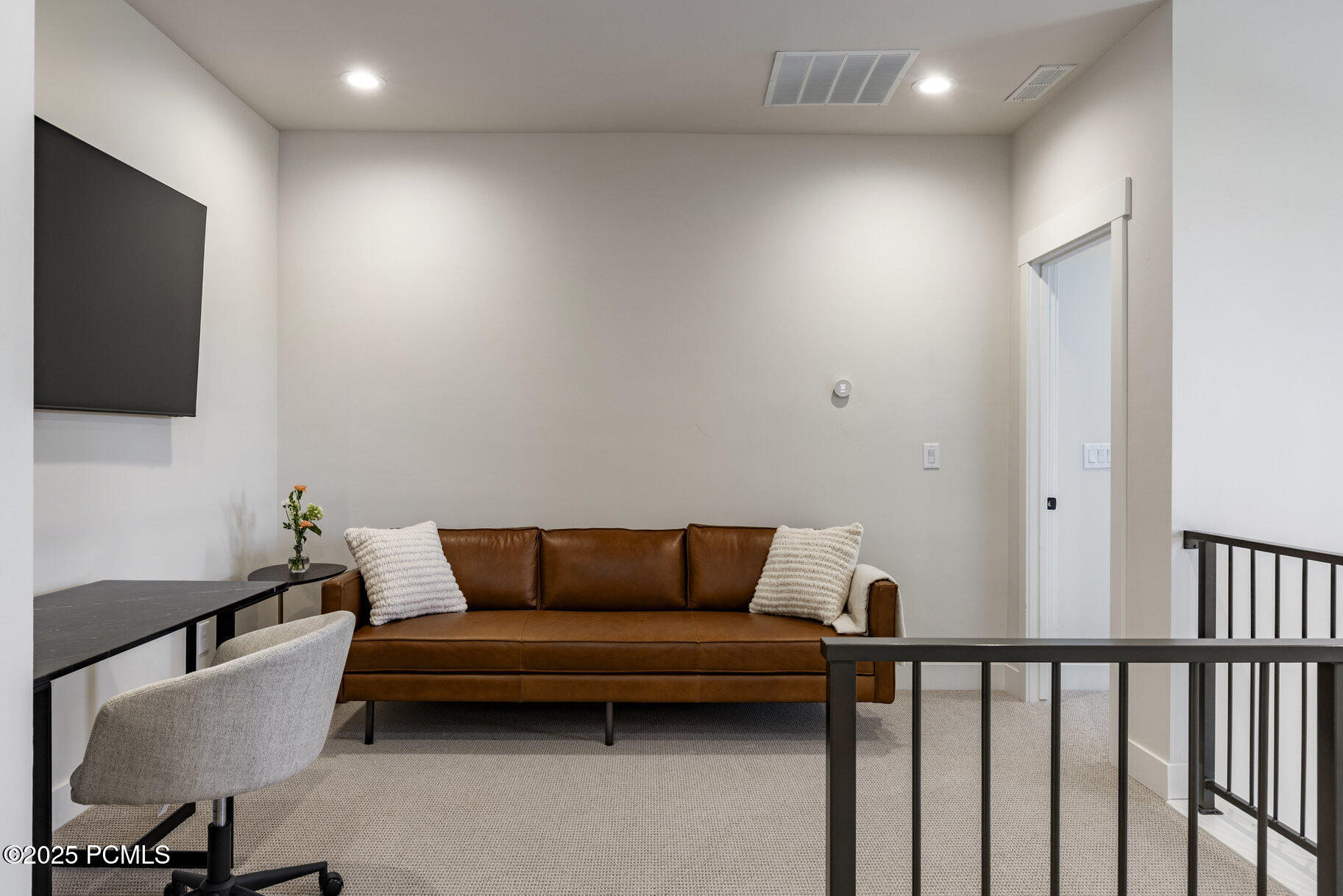 11691 N Shoreline Drive