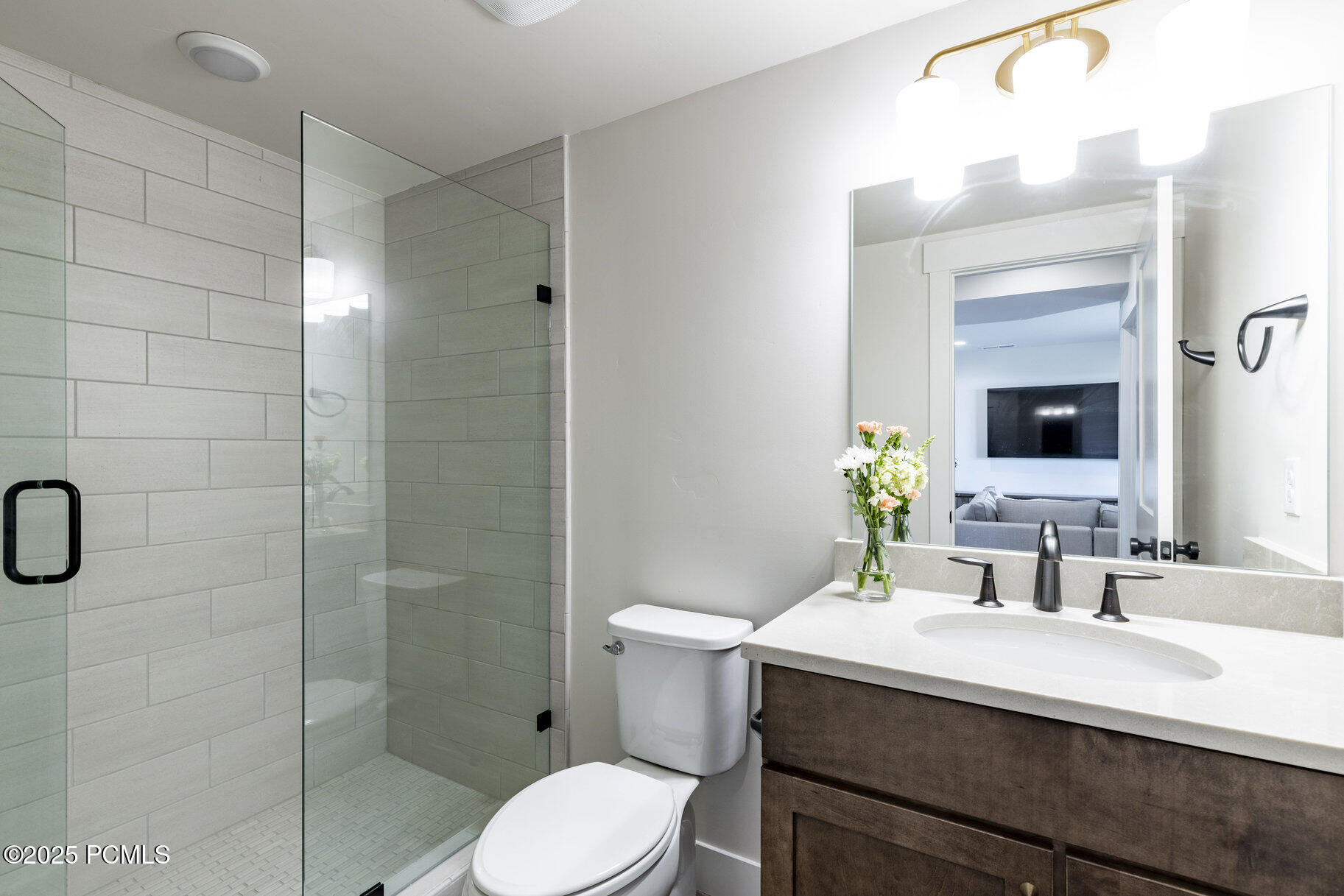 11691 N Shoreline Drive