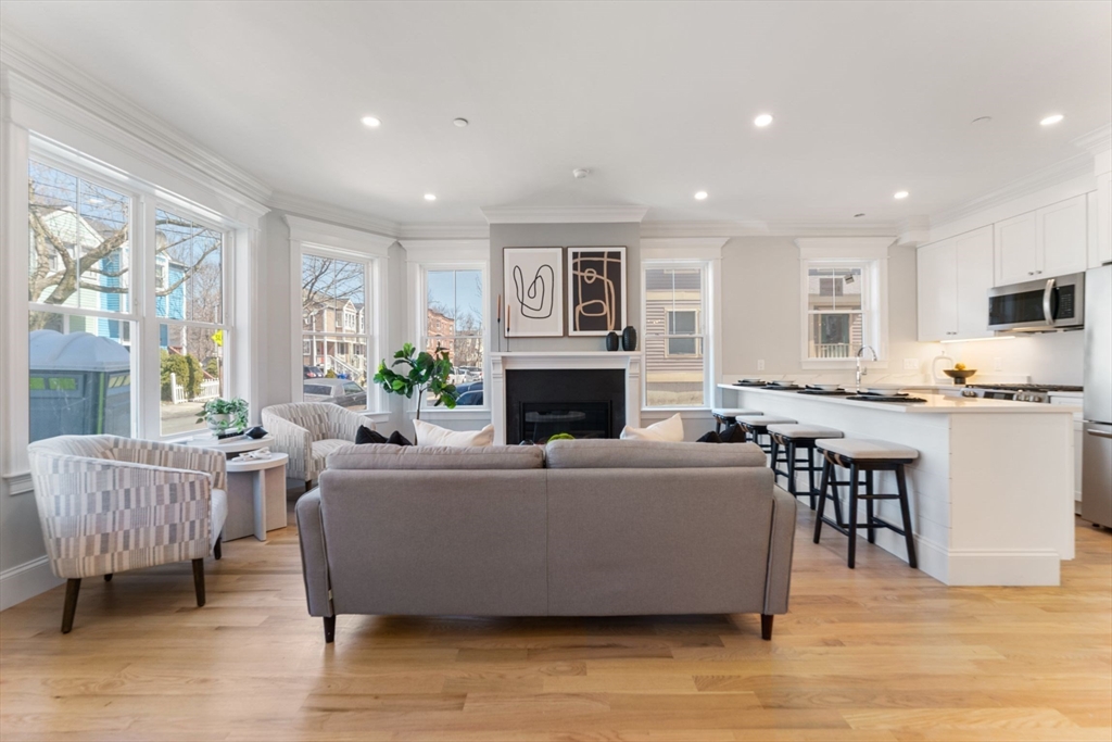 109 Ellington Street # 1