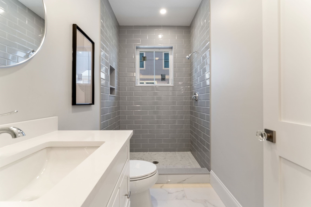 109 Ellington Street # 1