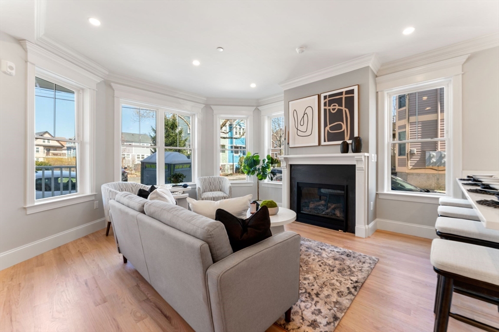 109 Ellington Street # 1