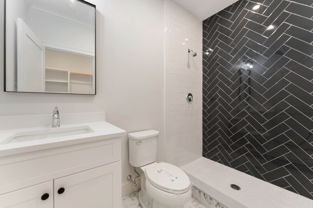 109 Ellington Street # 1