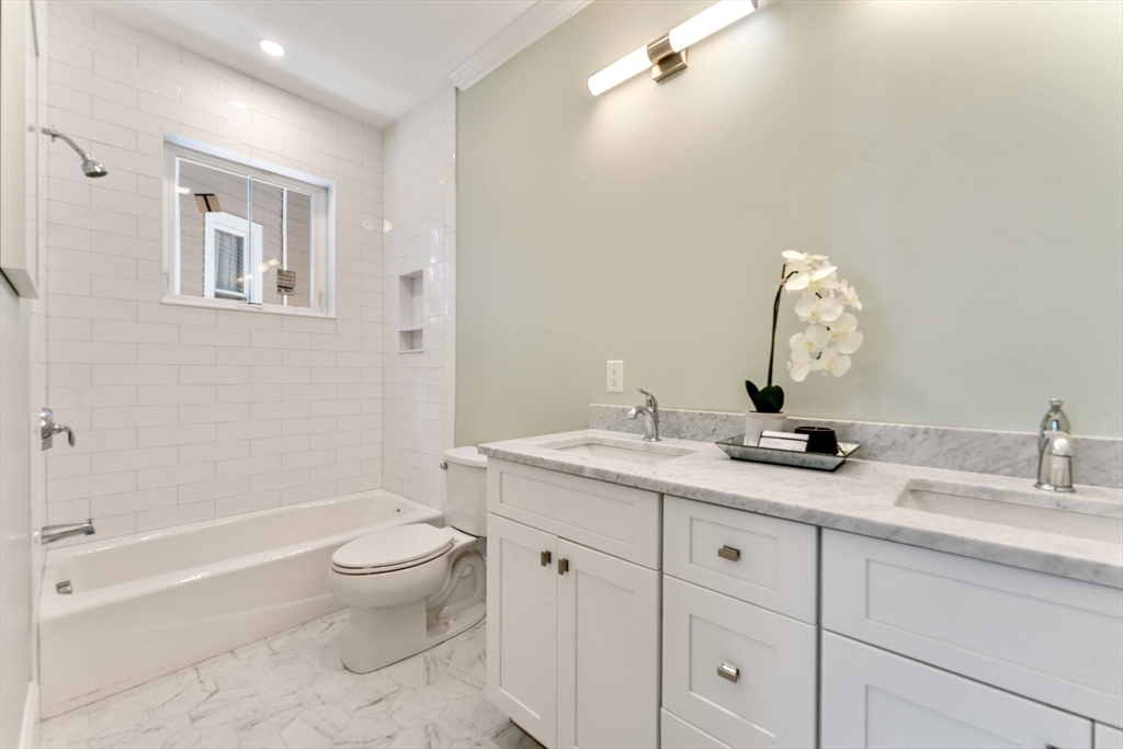 109 Ellington Street # 1