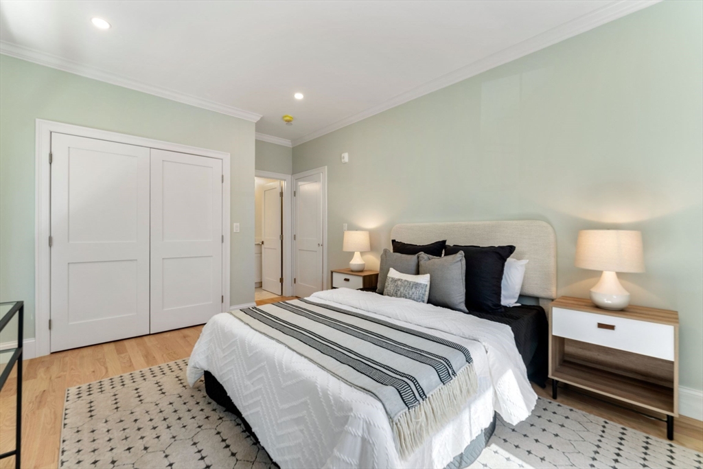 109 Ellington Street # 1