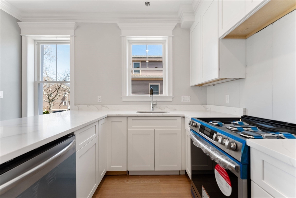 109 Ellington Street # 3