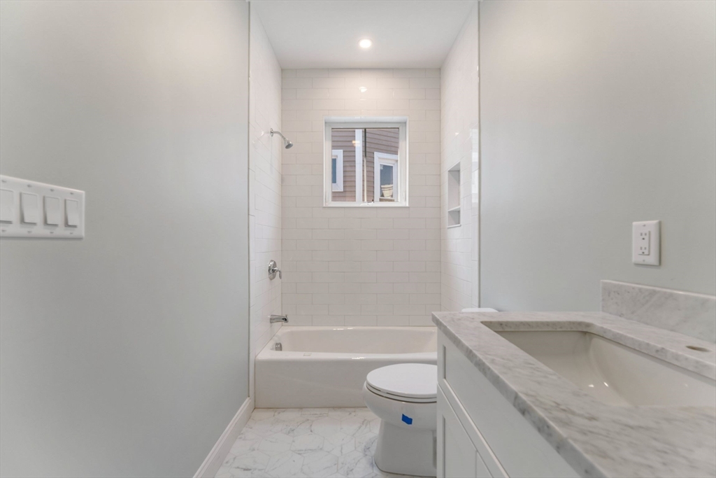 109 Ellington Street # 3