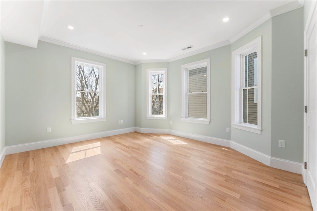 109 Ellington Street # 3