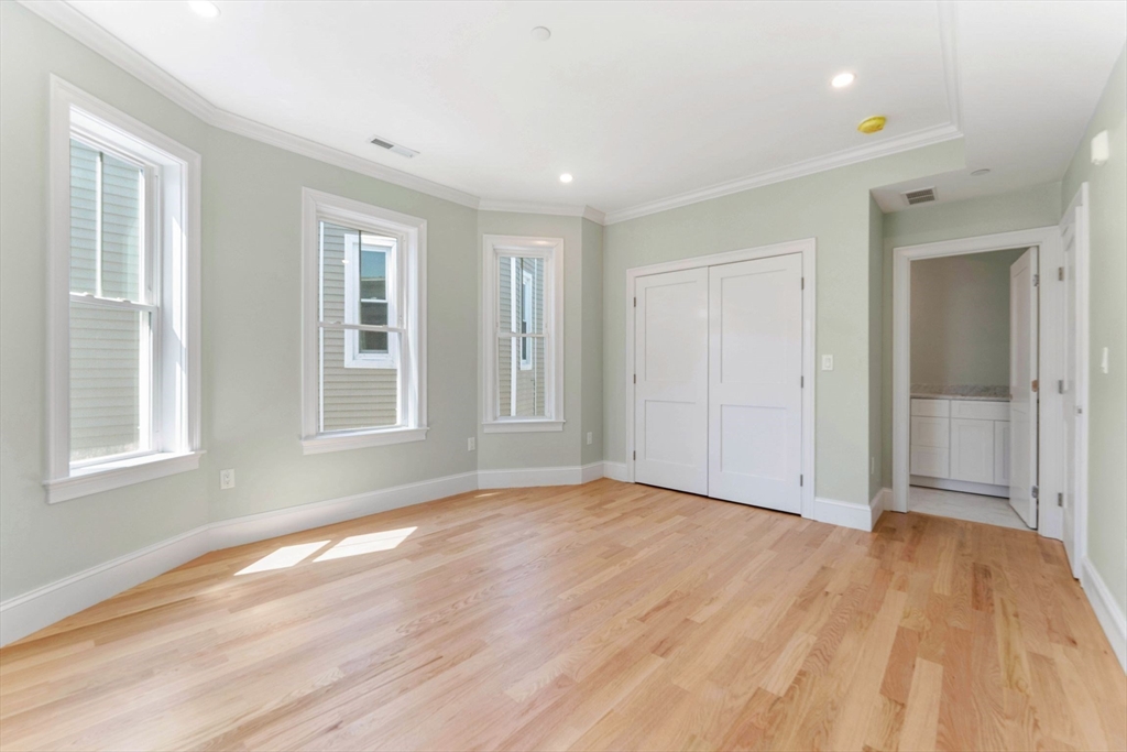 109 Ellington Street # 3