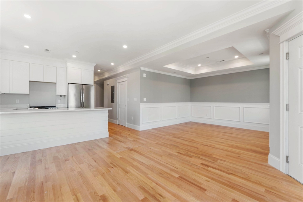 109 Ellington Street # 3