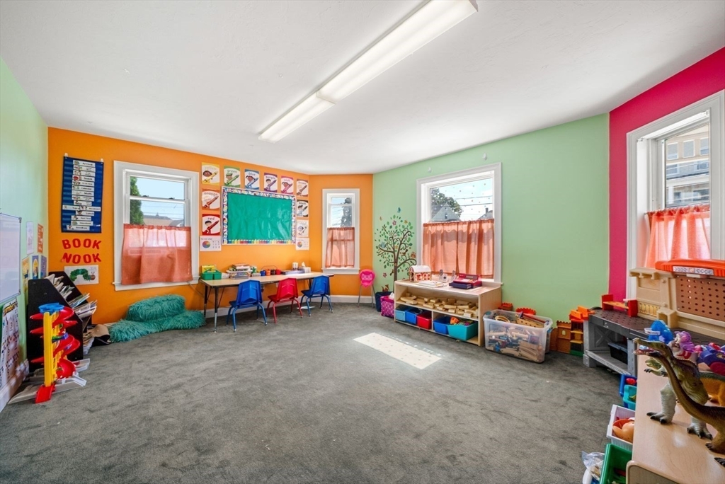 19-21 Hoyle Street (Not East Hoyle)