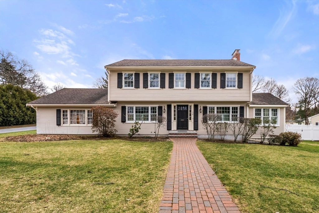 158 Strasser Avenue