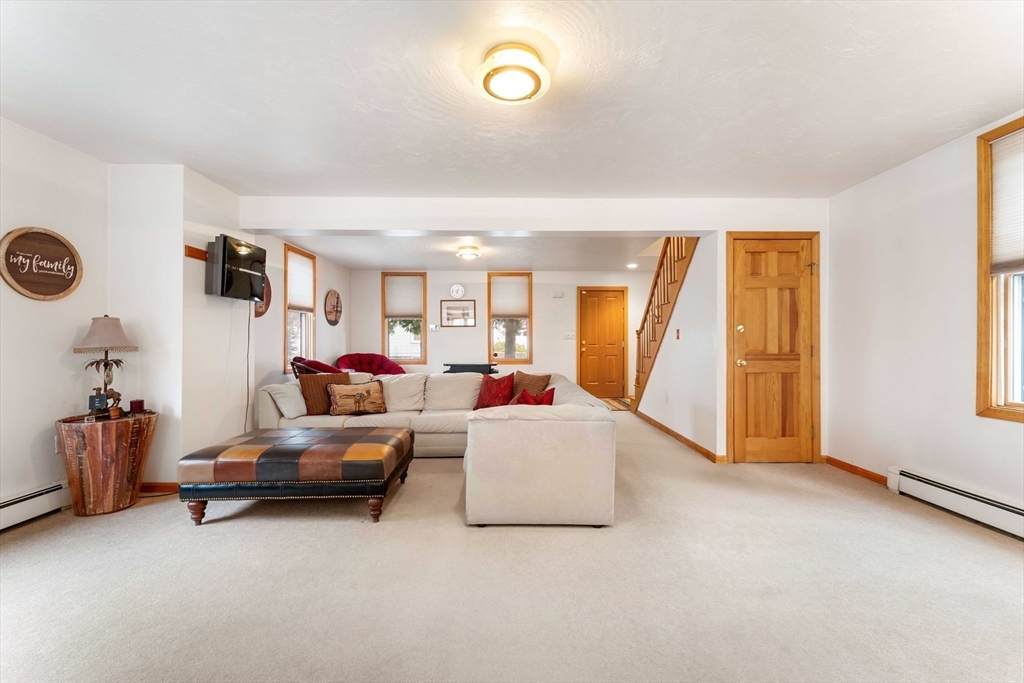 88 Rockland Street