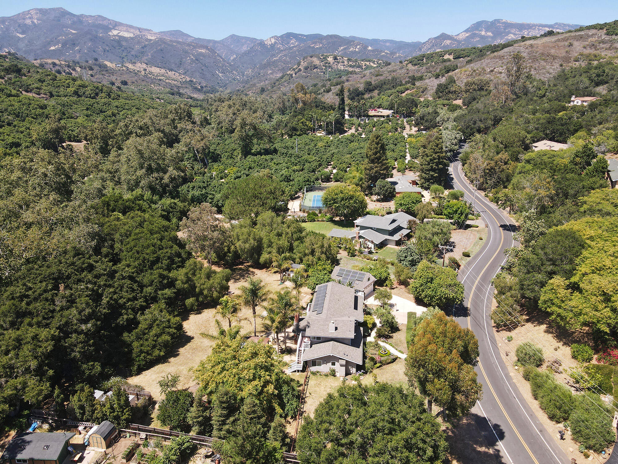 1053 Vereda Del Ciervo