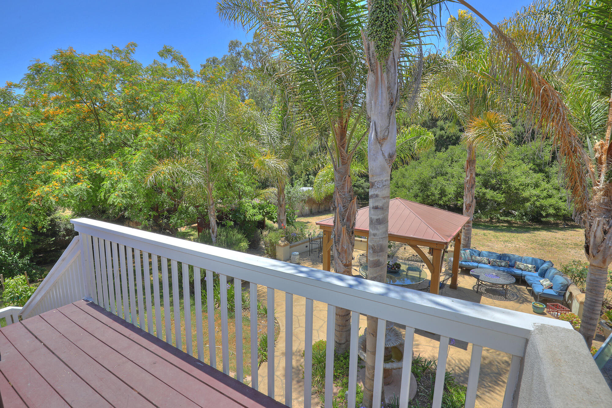 1053 Vereda Del Ciervo