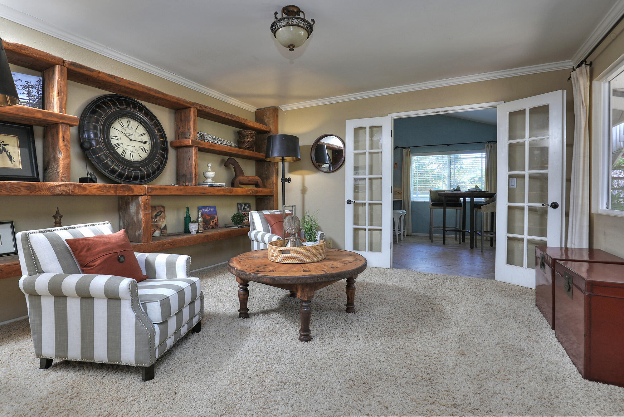 1053 Vereda Del Ciervo