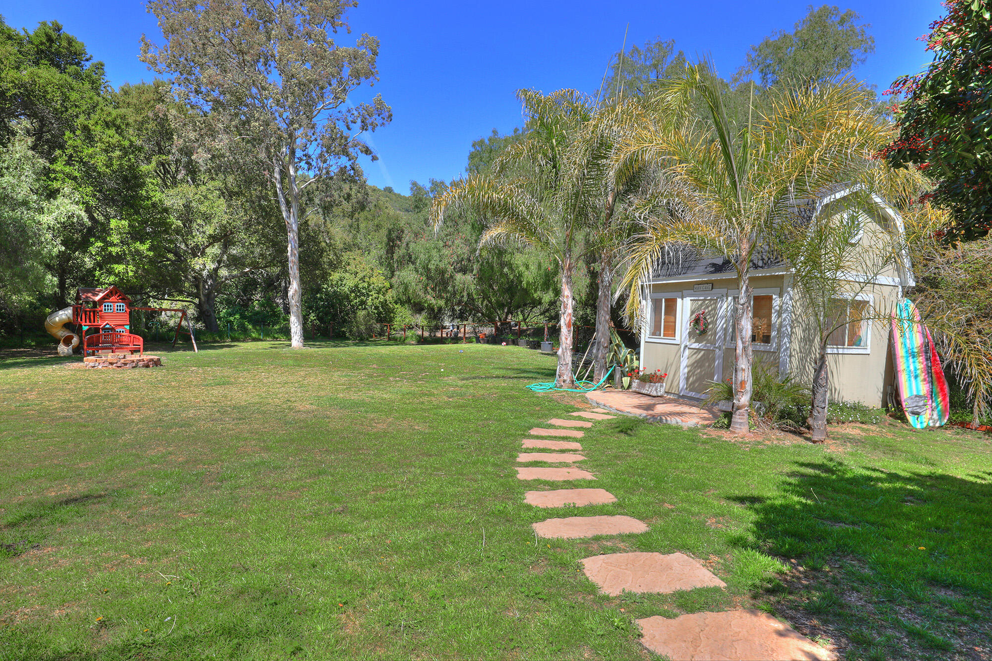 1053 Vereda Del Ciervo