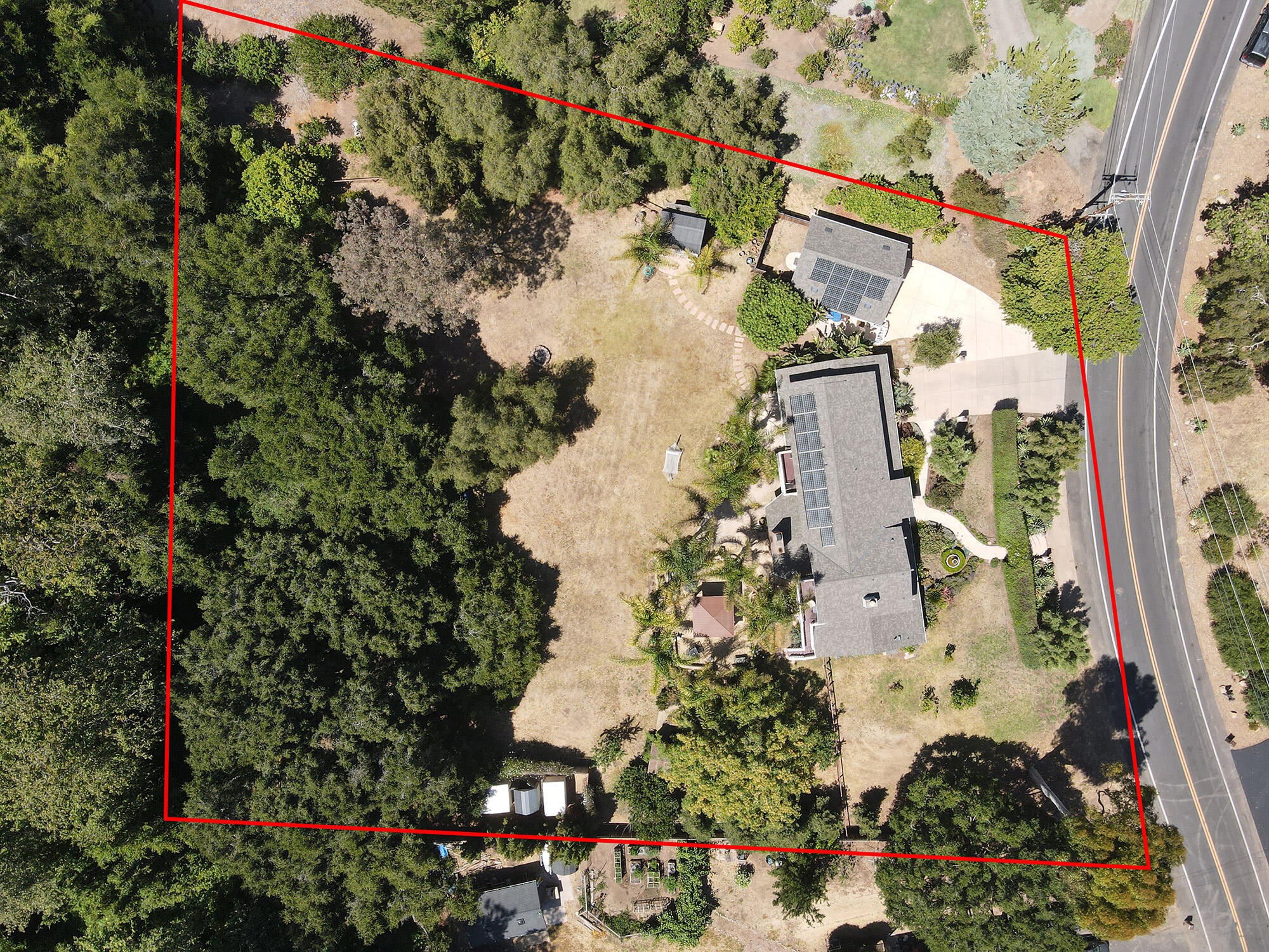 1053 Vereda Del Ciervo