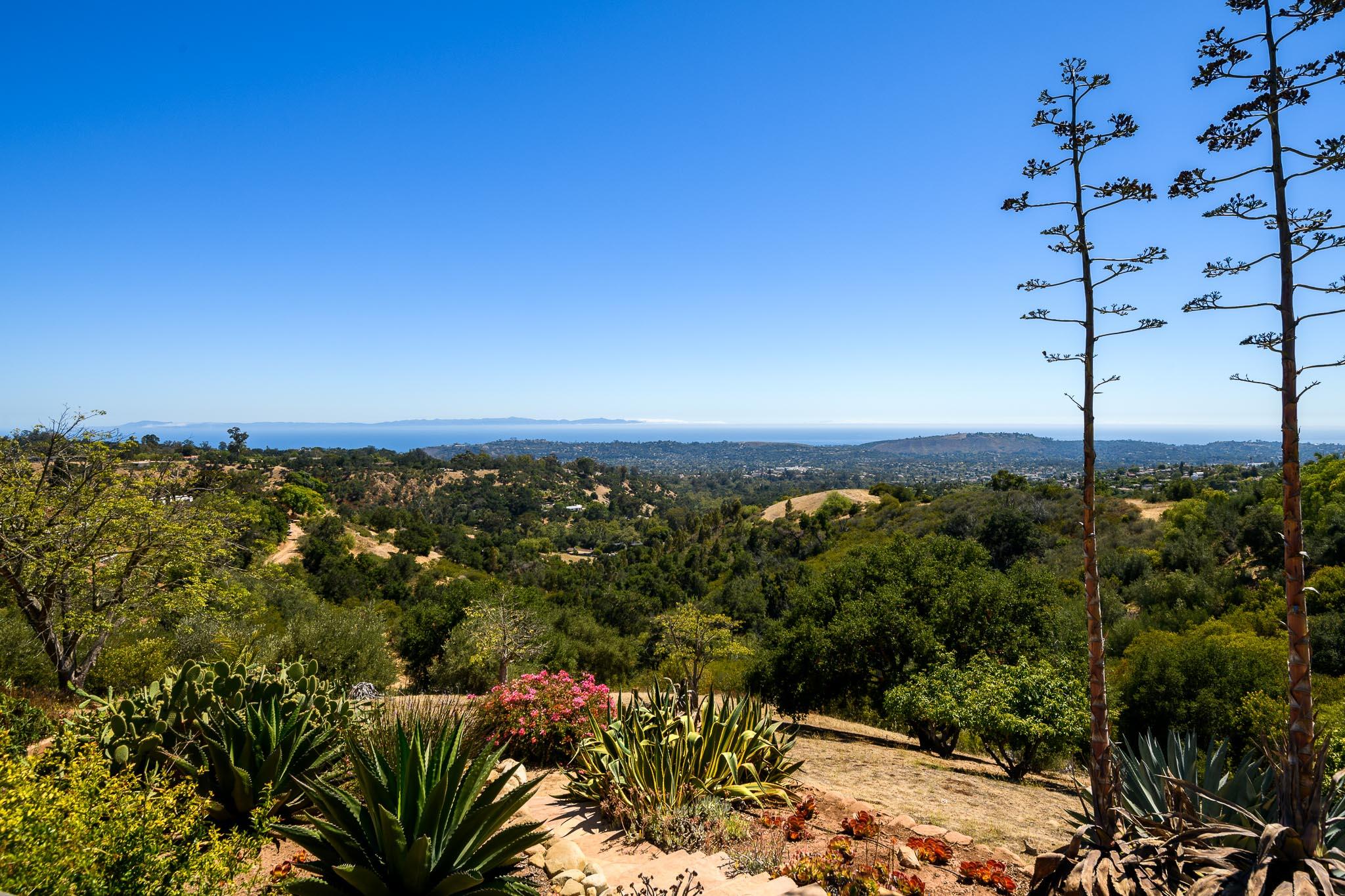 2040 Las Canoas Ridge Way