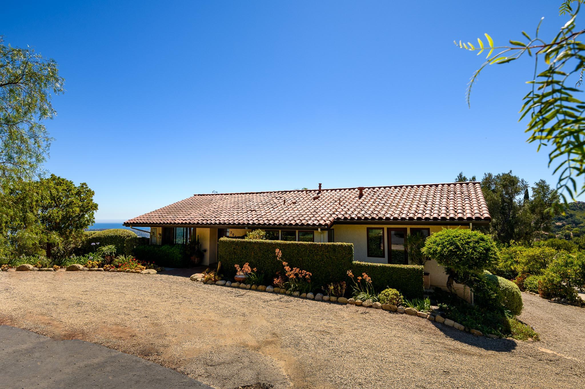 2040 Las Canoas Ridge Way