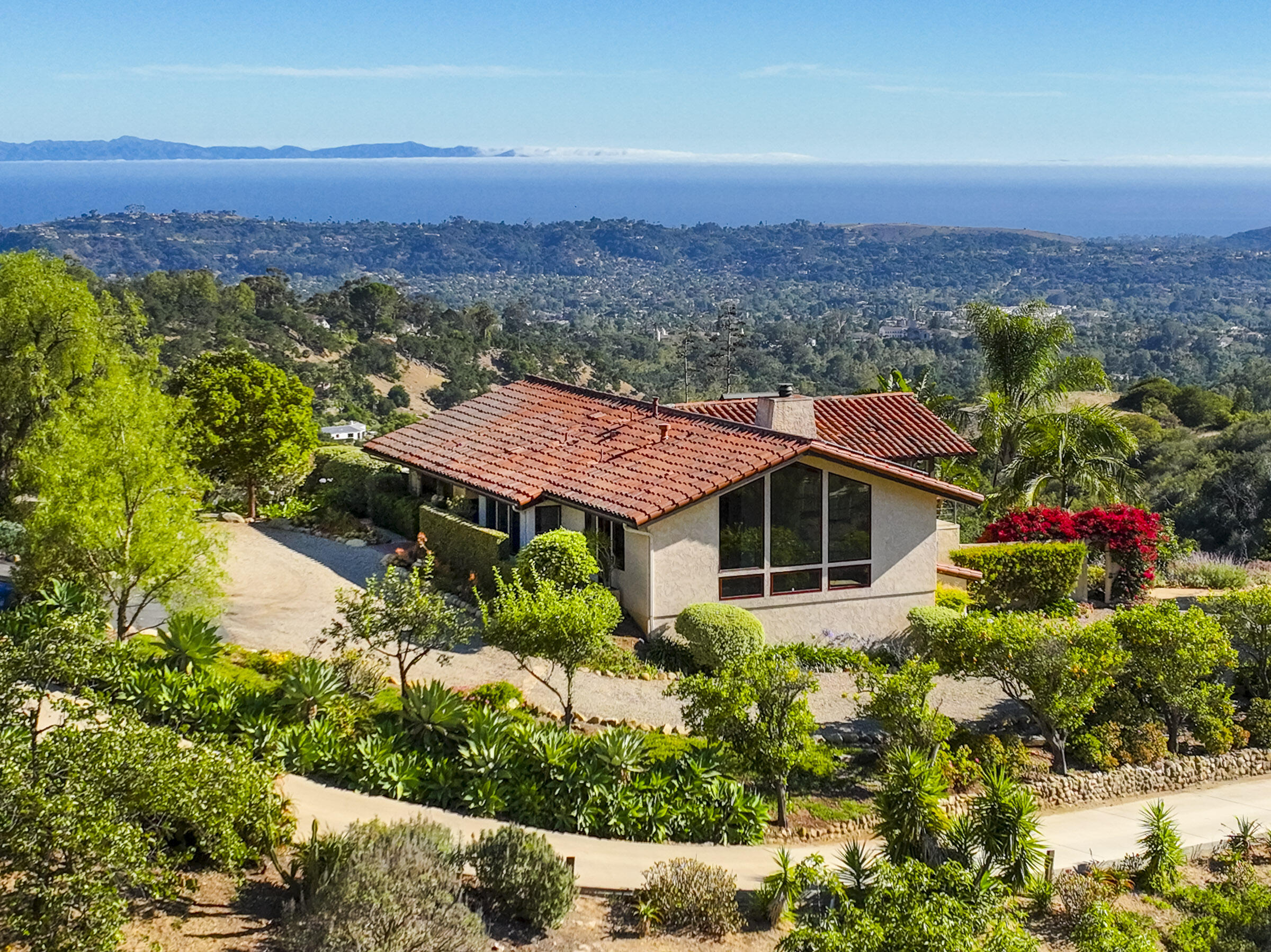 2040 Las Canoas Ridge Way