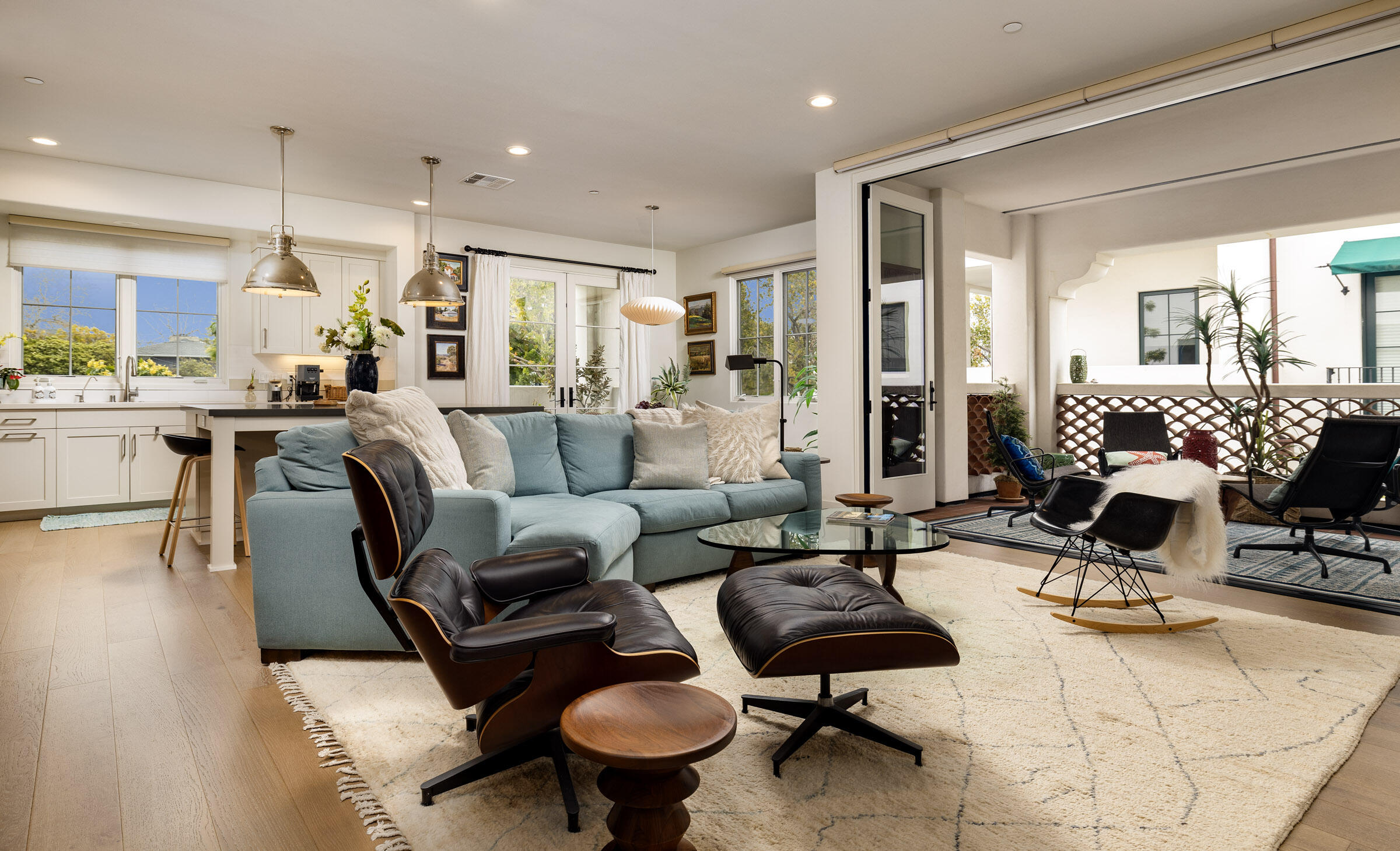 3726 State Street, 204