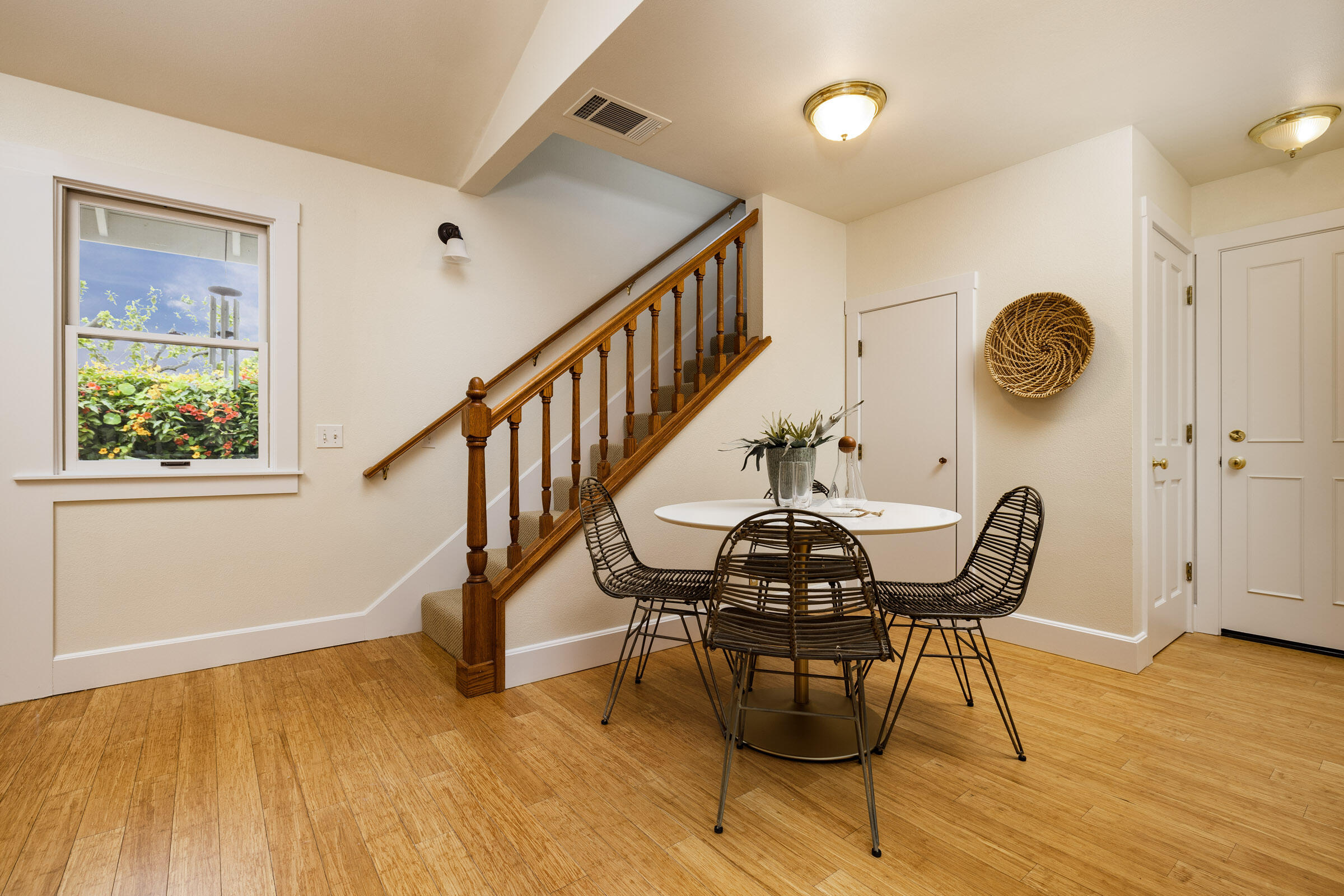 1819 San Andres Street, B