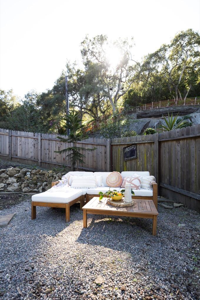 1231 W Micheltorena Street