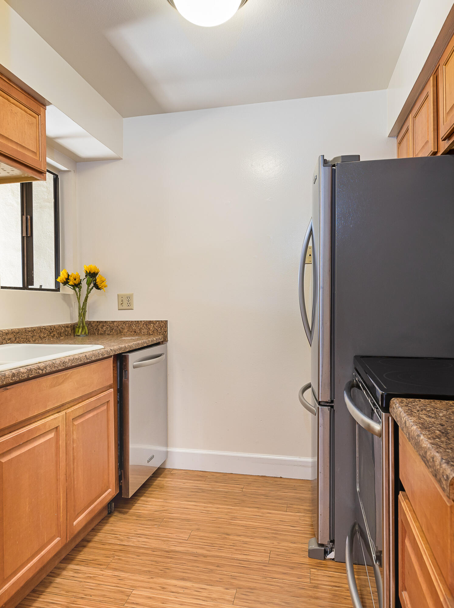 864 Highland Drive, 5