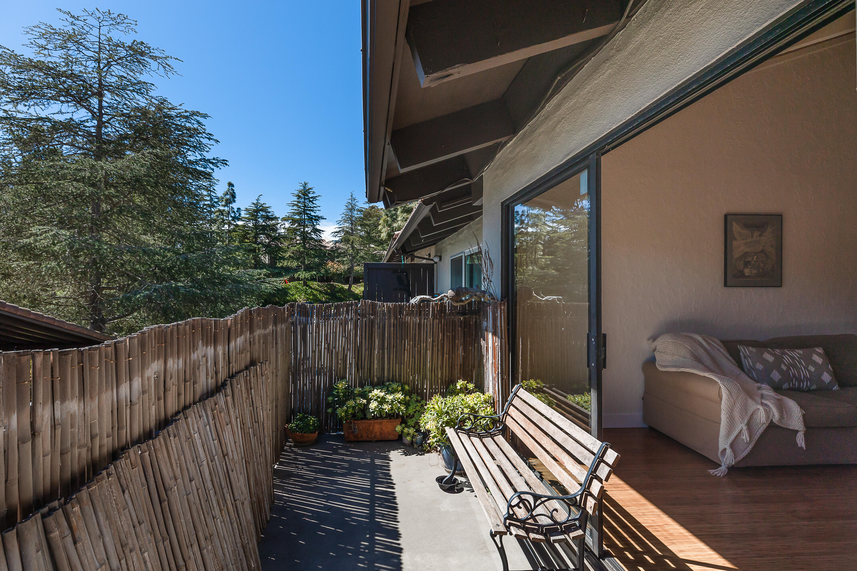 864 Highland Drive, 5