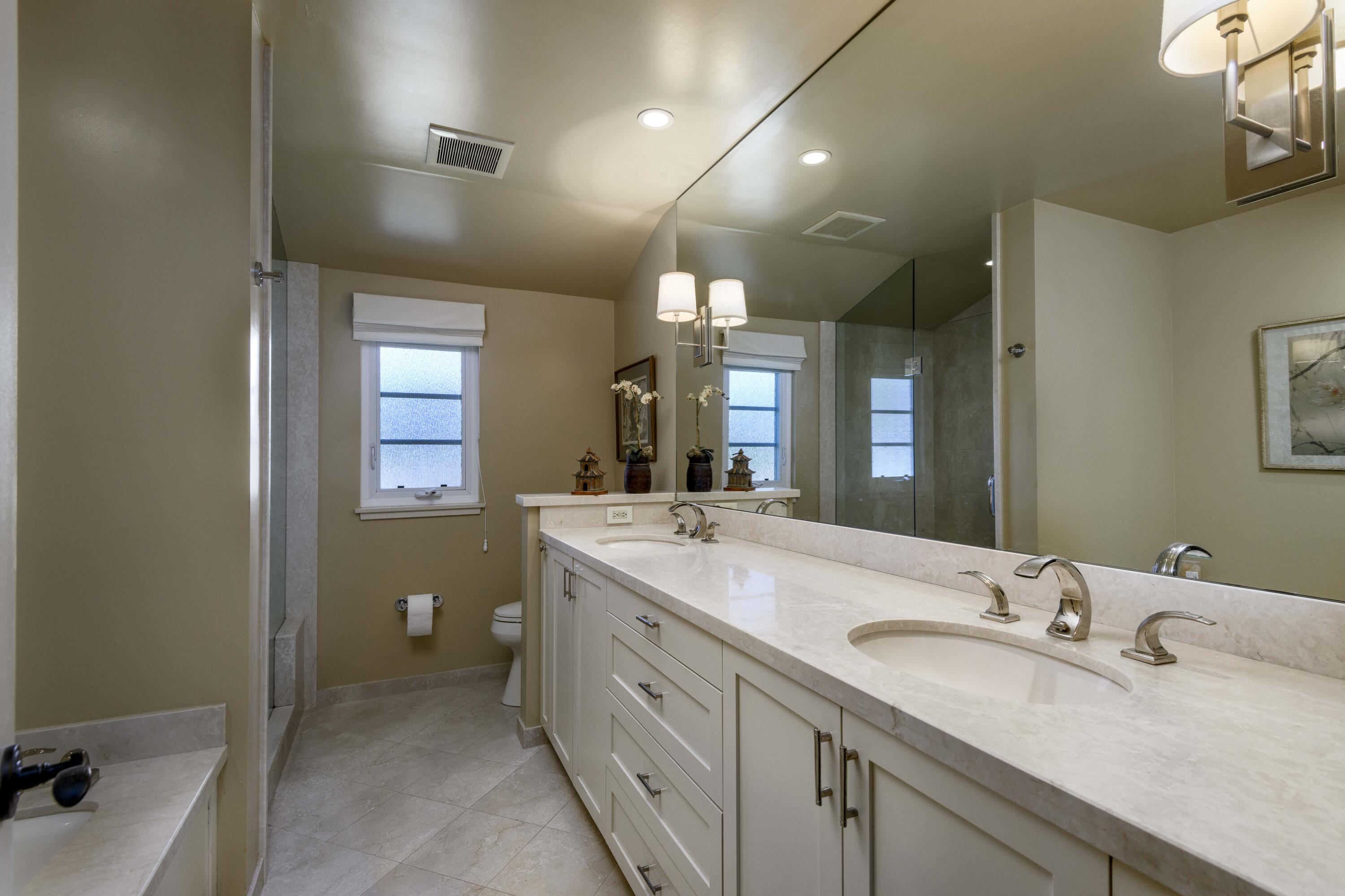 4537 Carriage Hill Drive