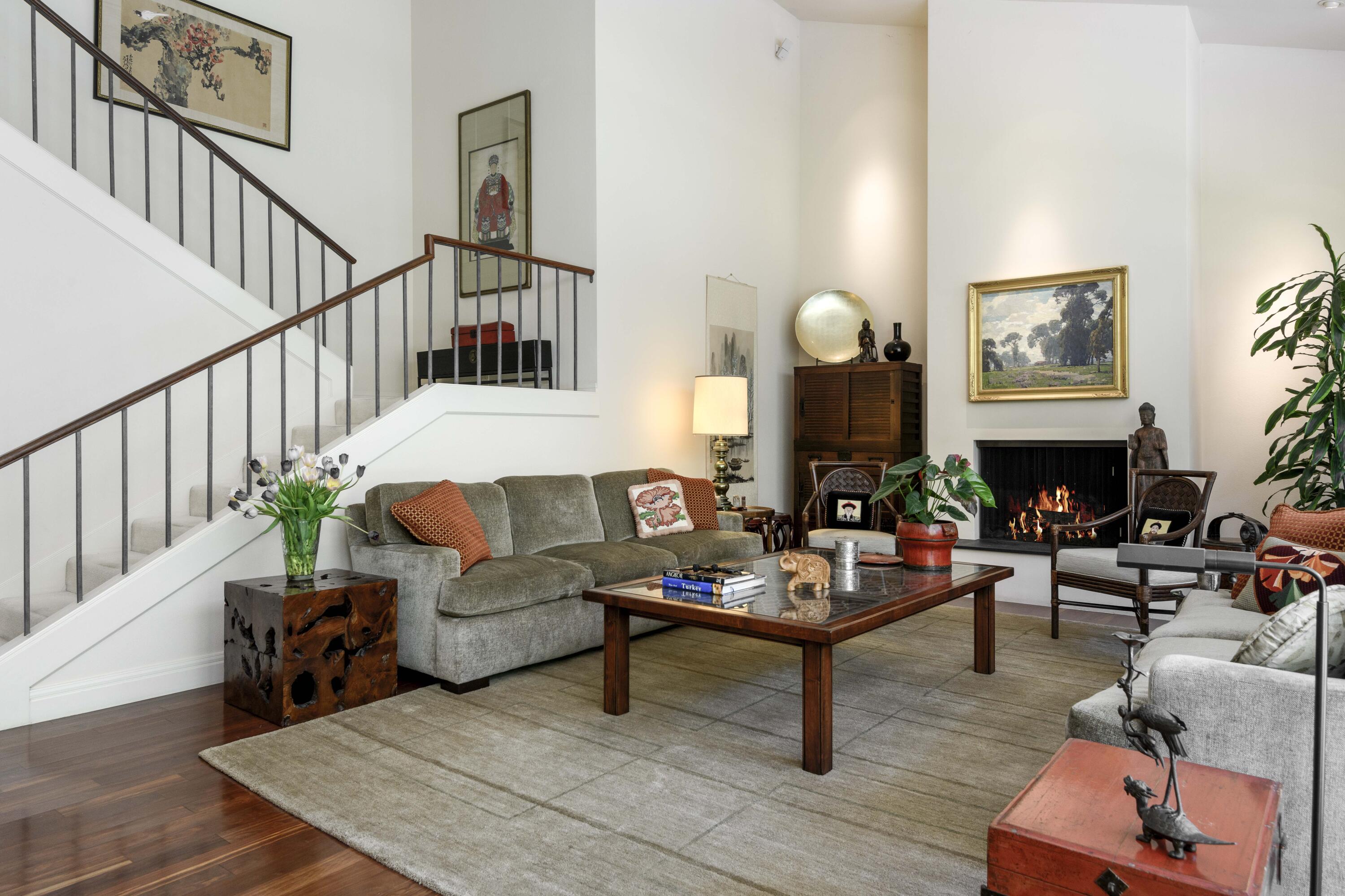 4537 Carriage Hill Drive