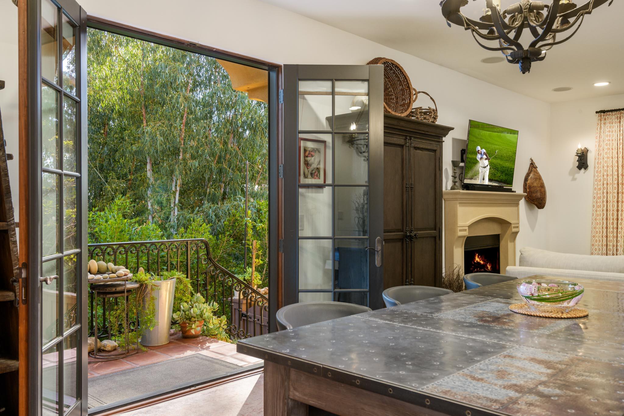 1024 E Canon Perdido Street