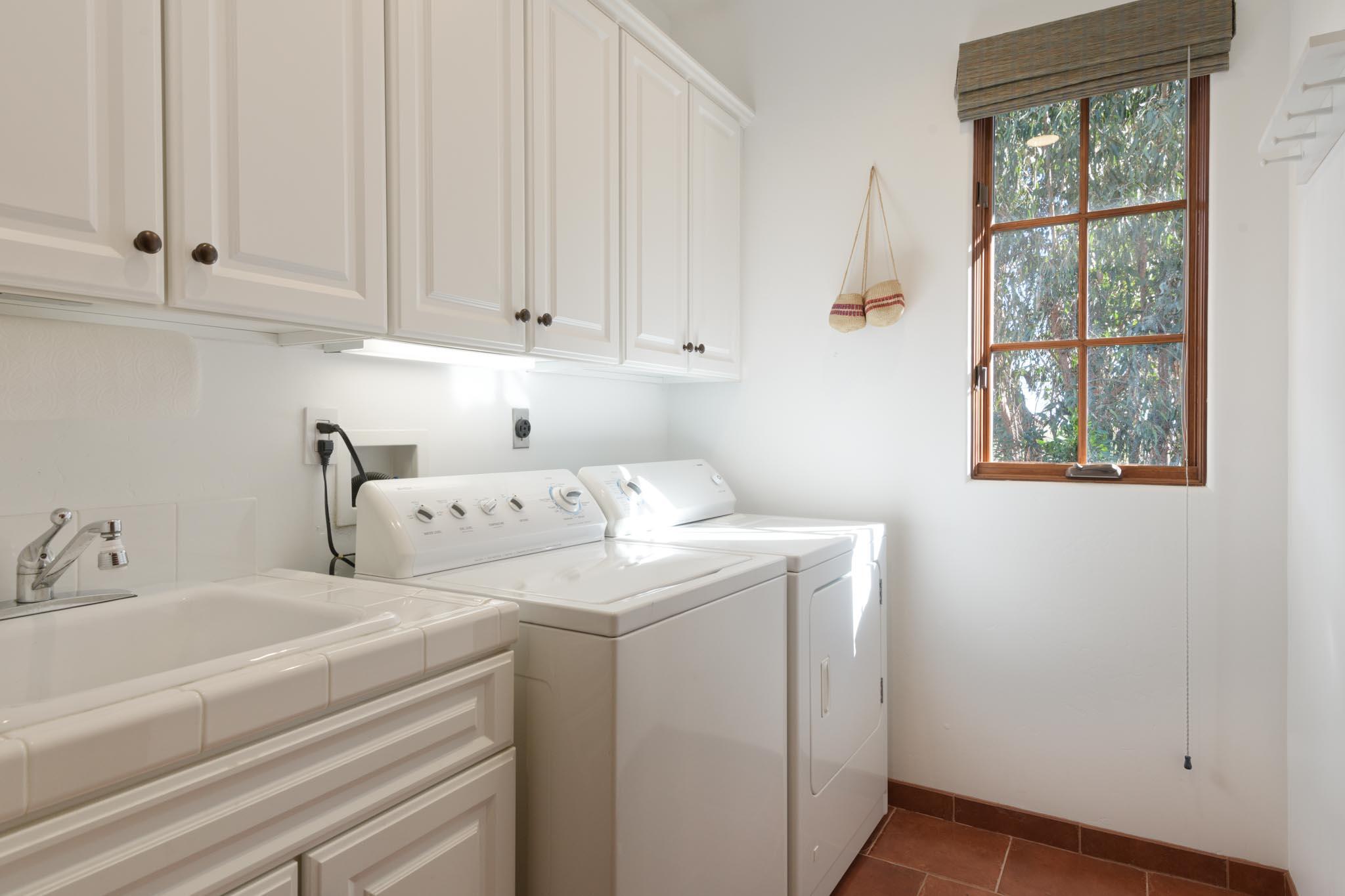 1024 E Canon Perdido Street