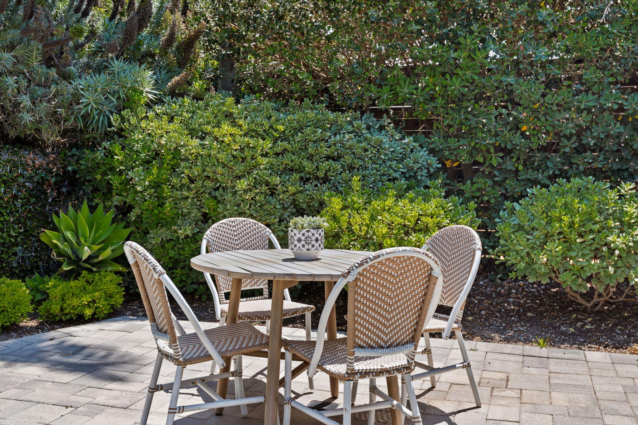 2444 Santa Barbara Street