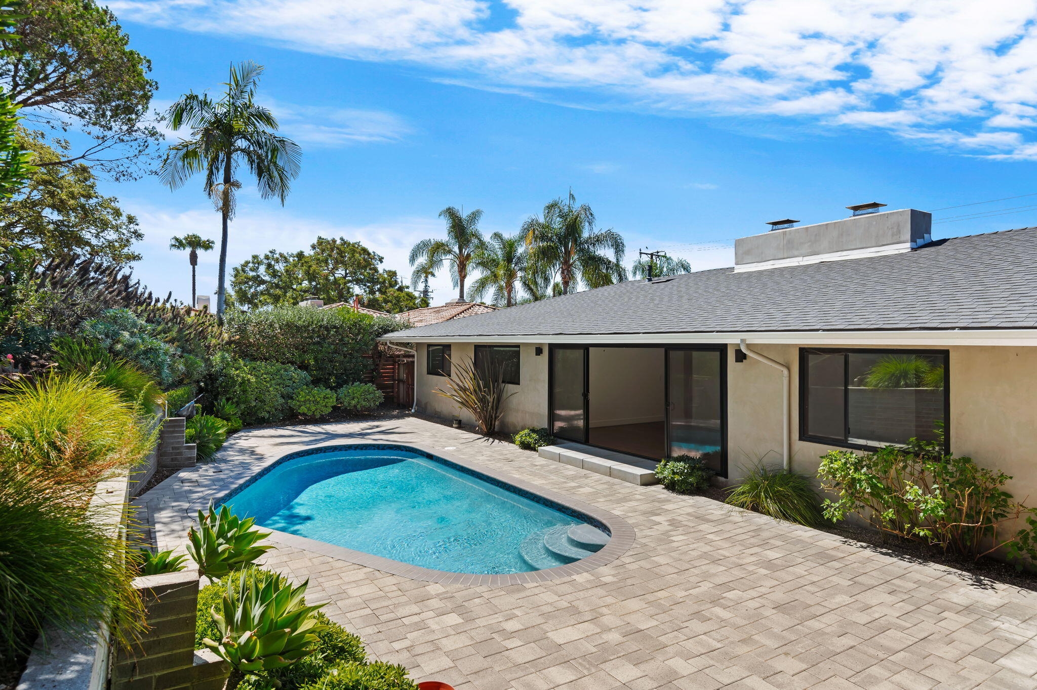 2444 Santa Barbara Street