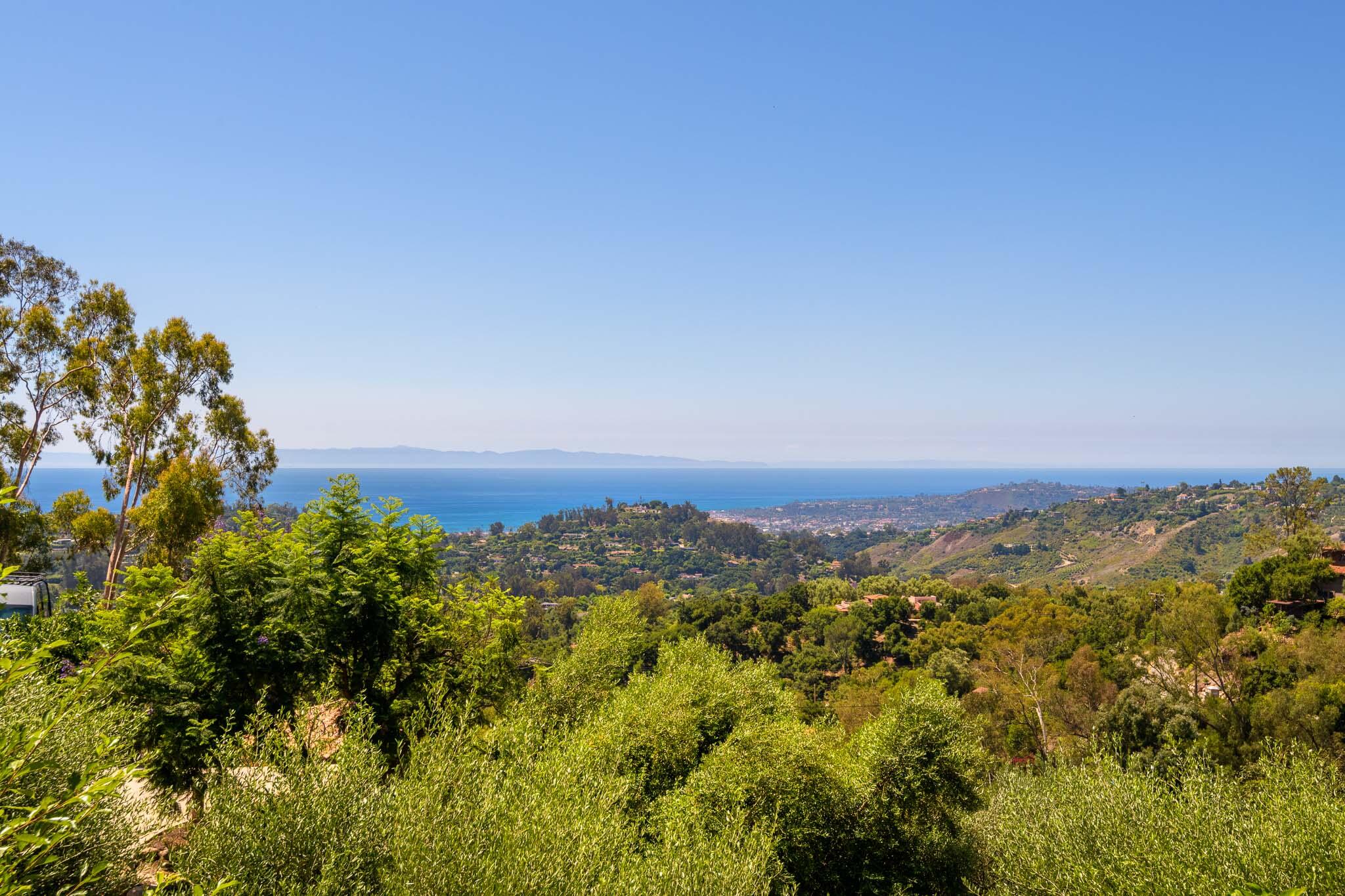 356 E Mountain Drive