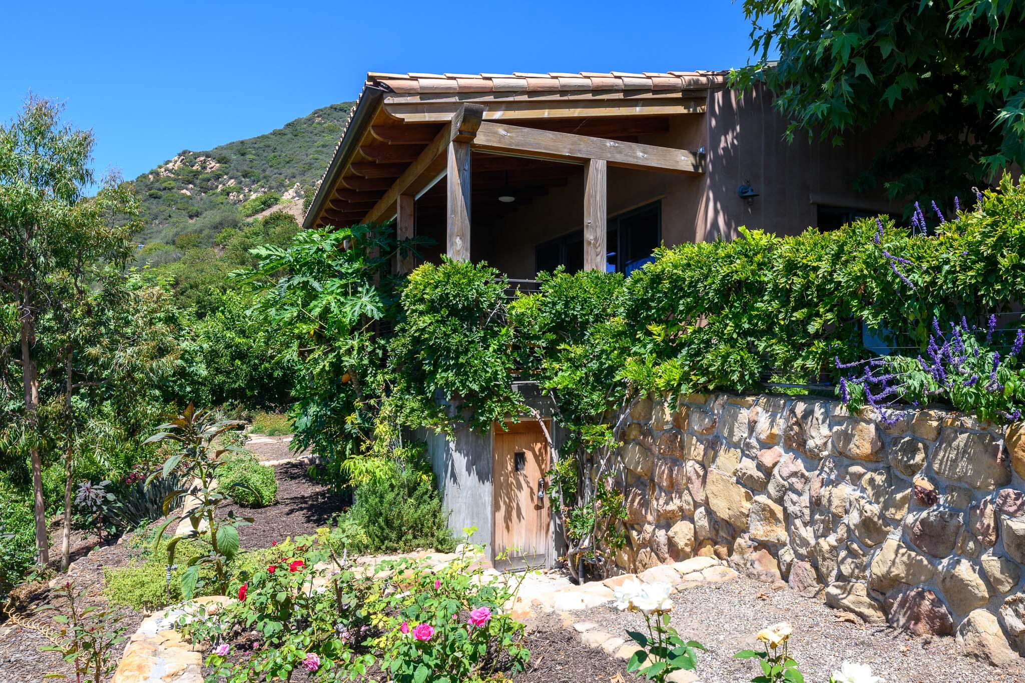 356 E Mountain Drive