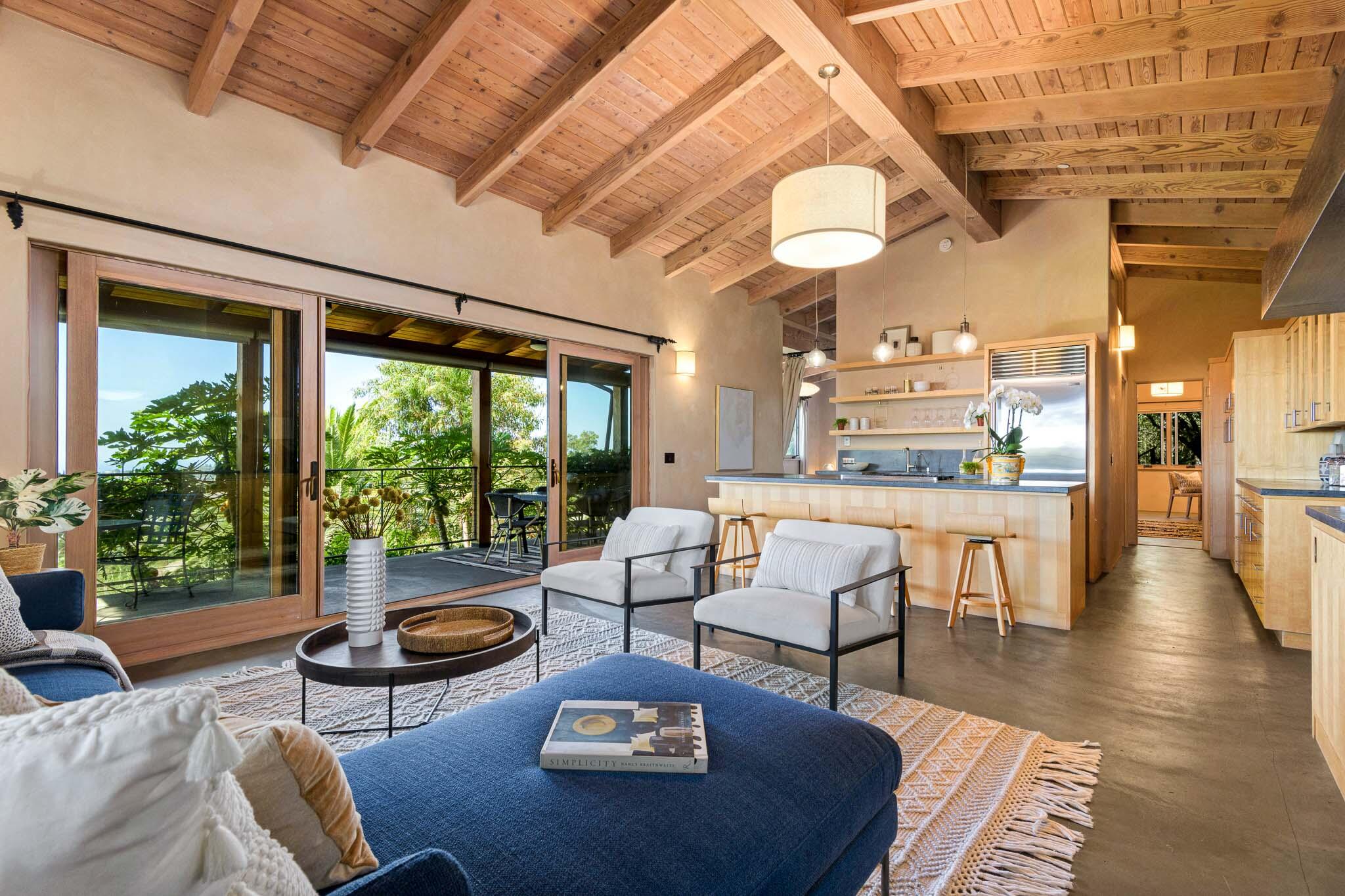 356 E Mountain Drive