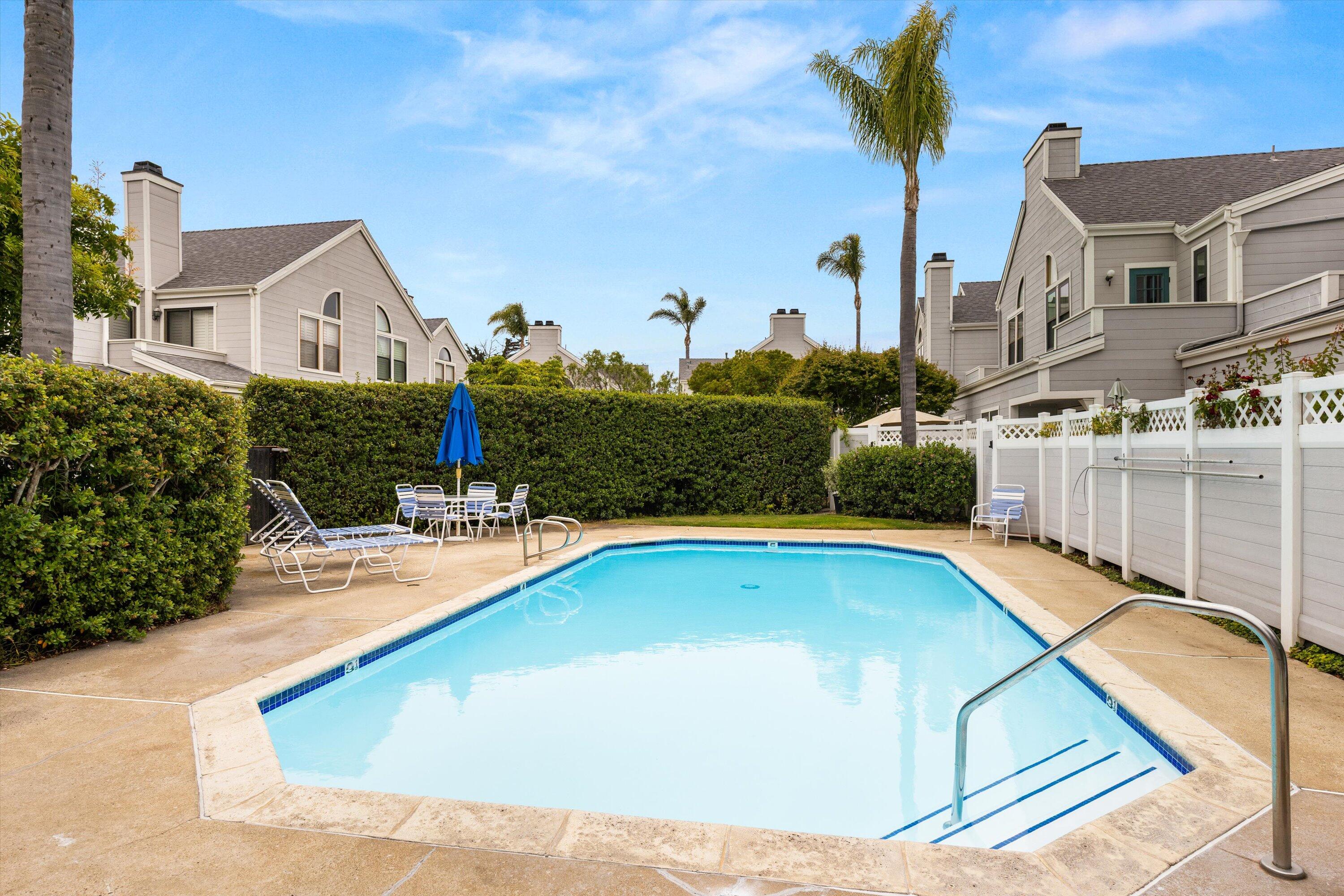 4519 Carpinteria Avenue Unit: B