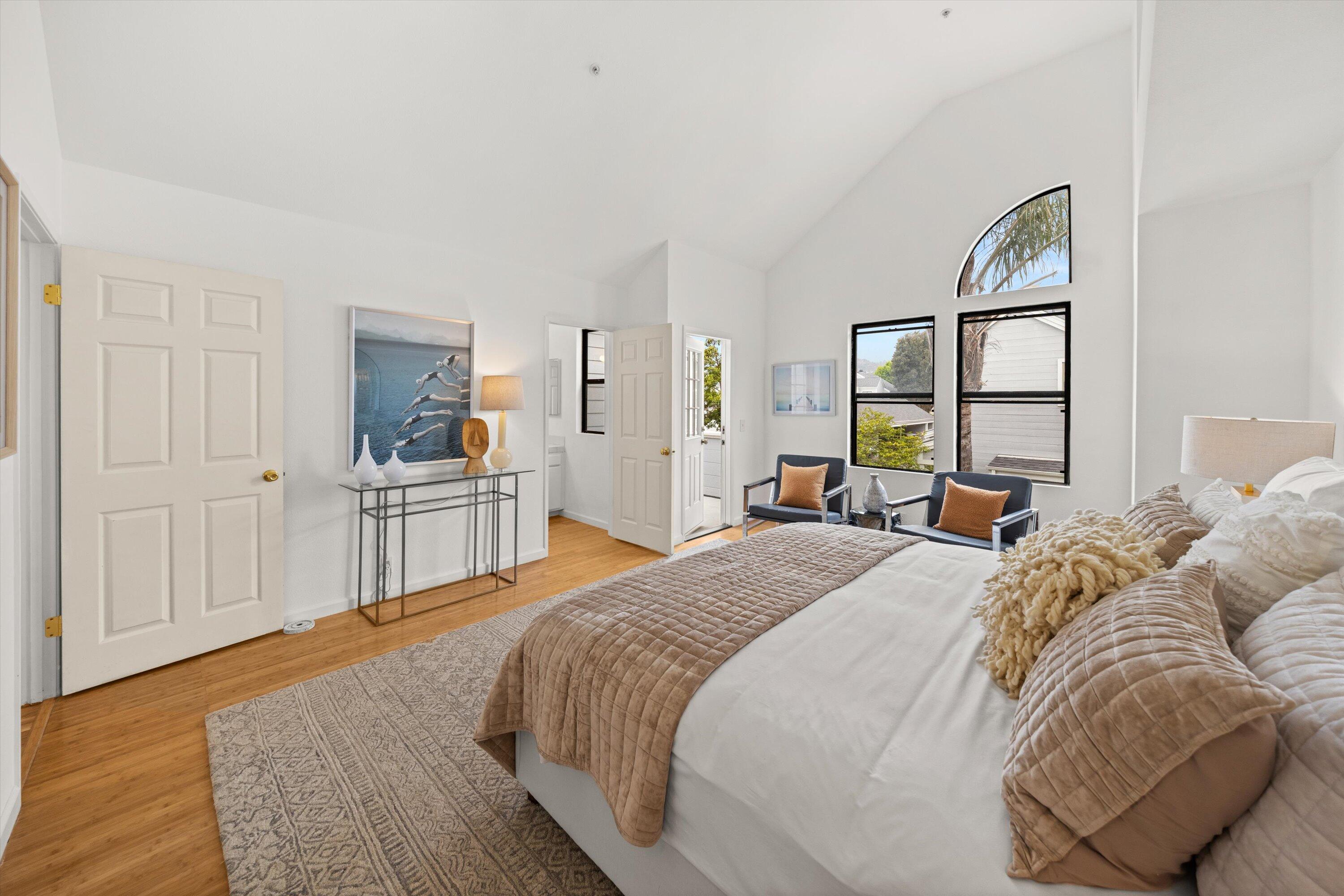 4519 Carpinteria Avenue Unit: B