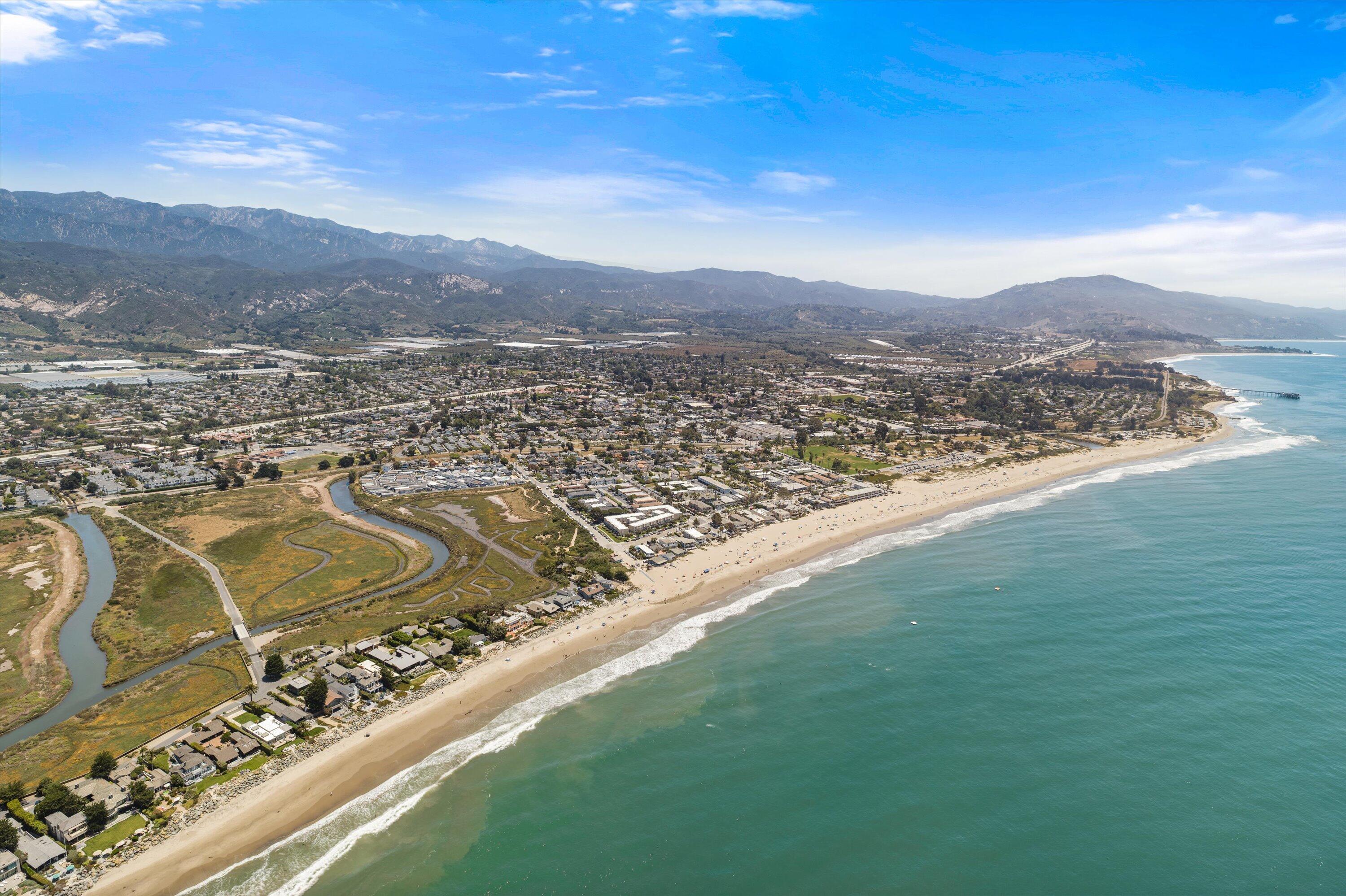 4519 Carpinteria Avenue Unit: B