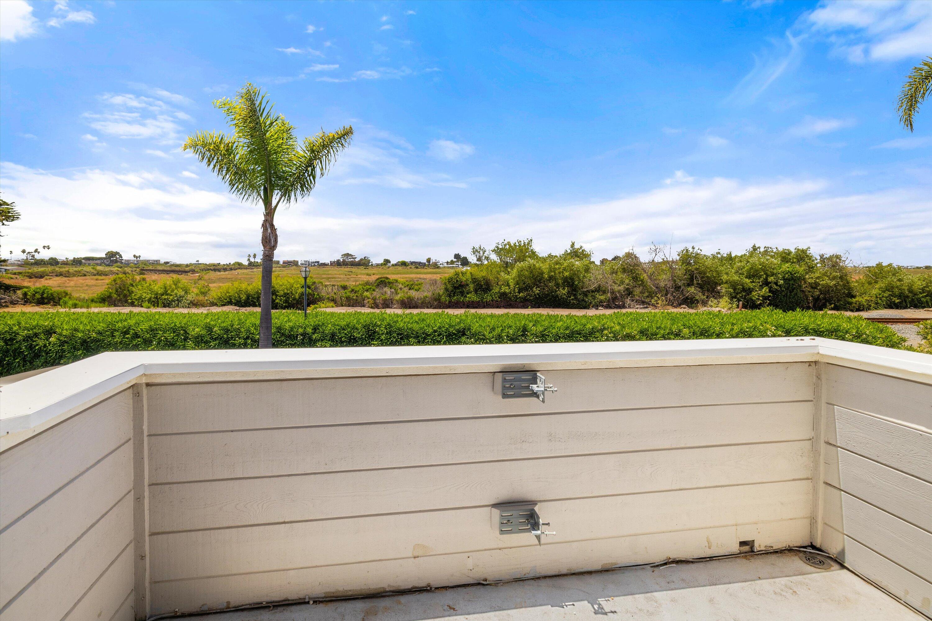 4519 Carpinteria Avenue Unit: B