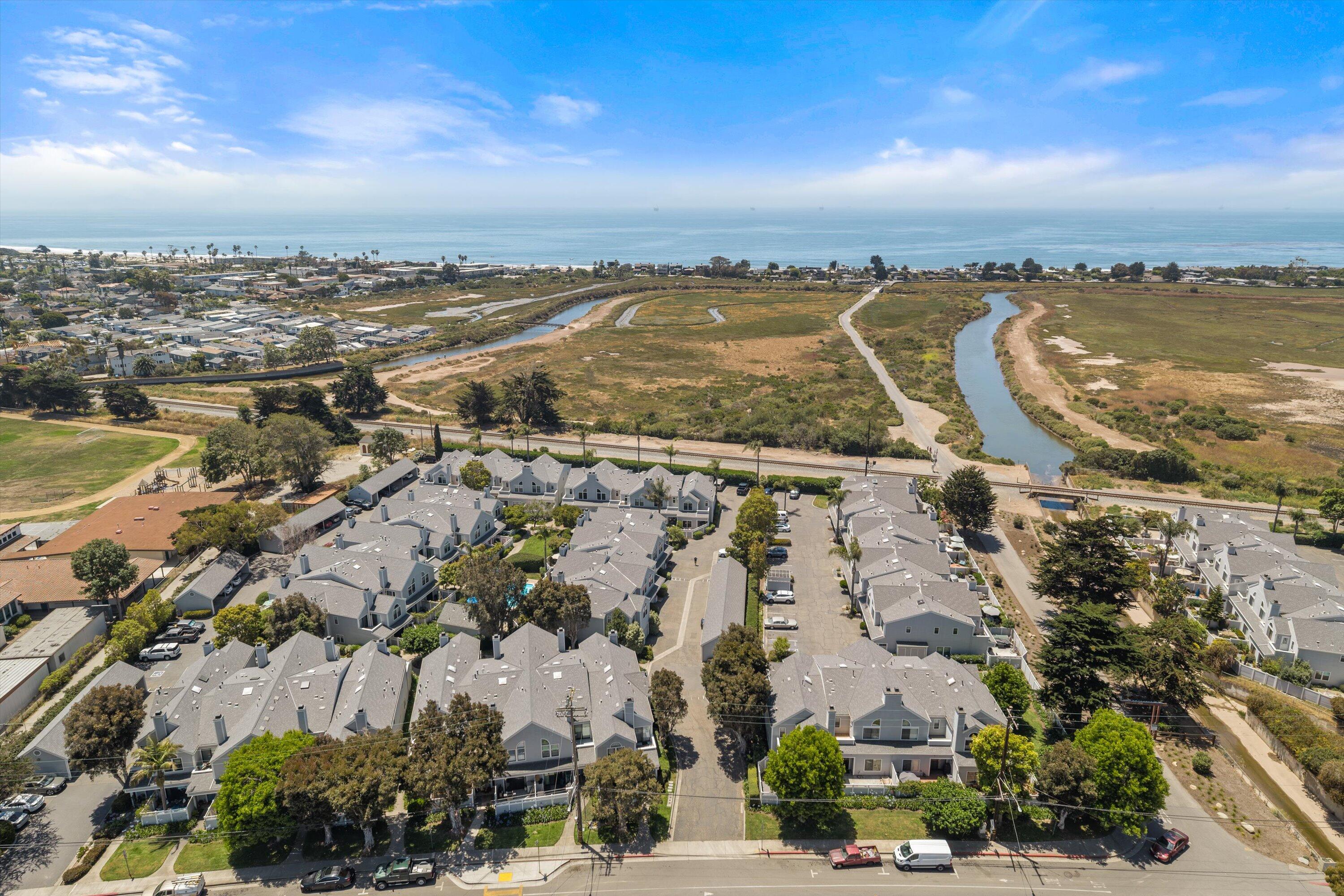 4519 Carpinteria Avenue Unit: B