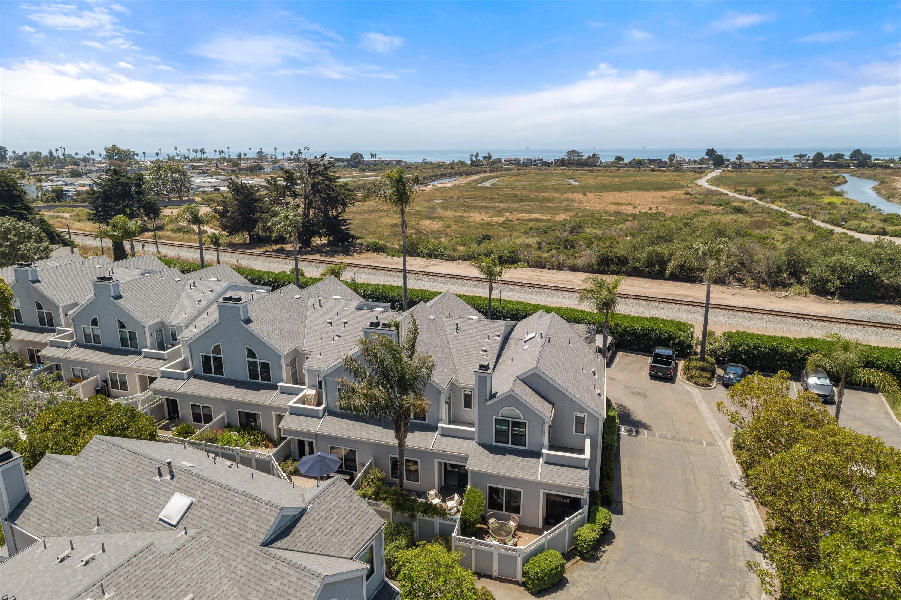 4519 Carpinteria Avenue Unit: B