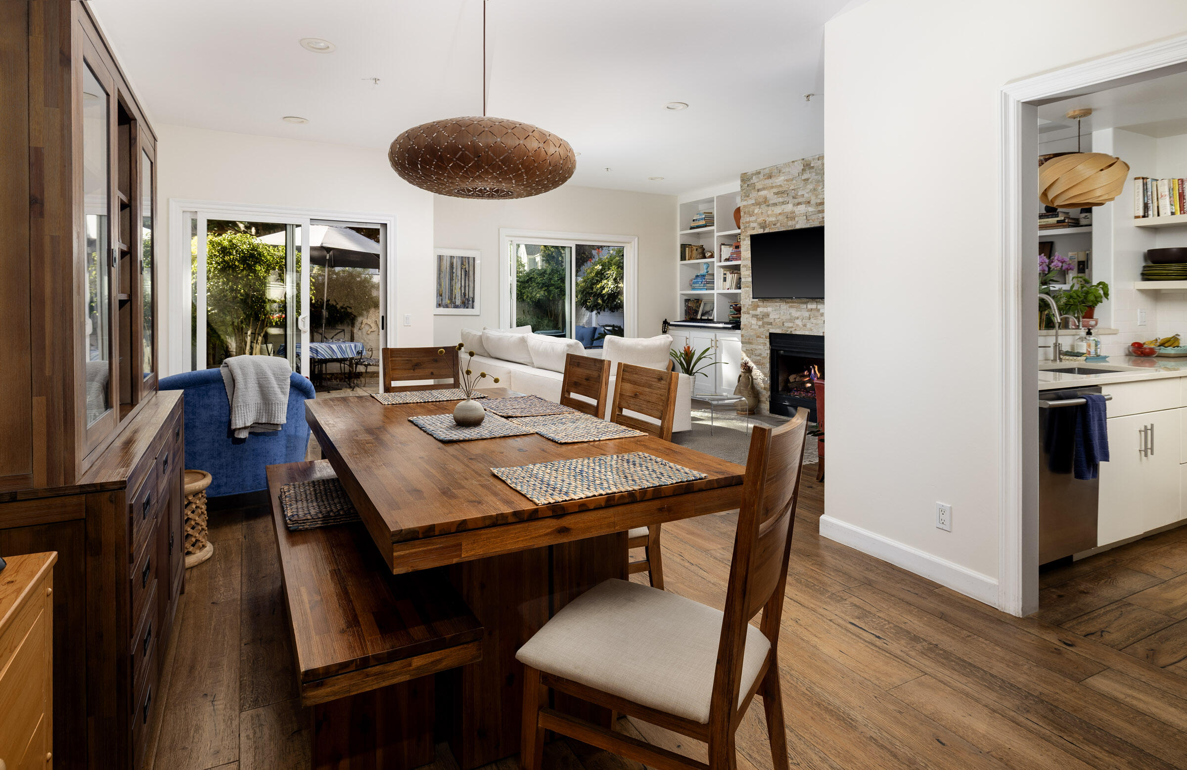 4505 Carpinteria Avenue, H