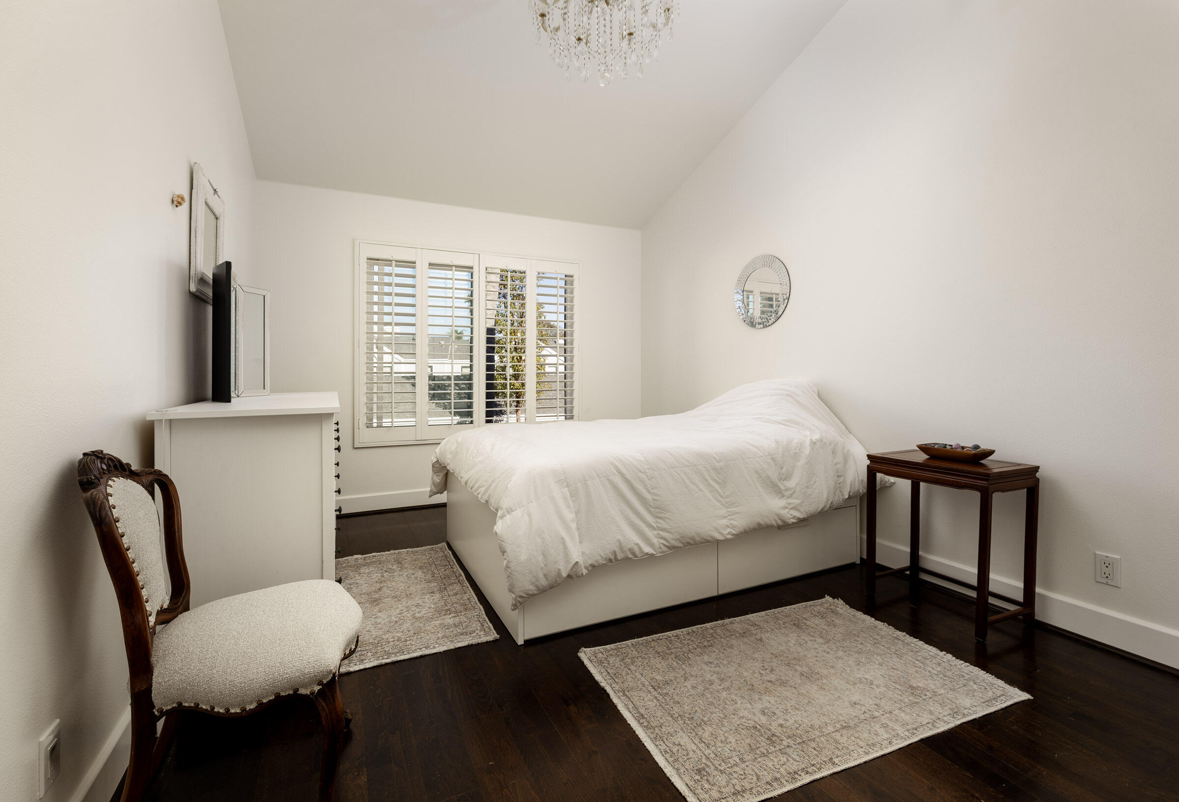 4505 Carpinteria Avenue, H