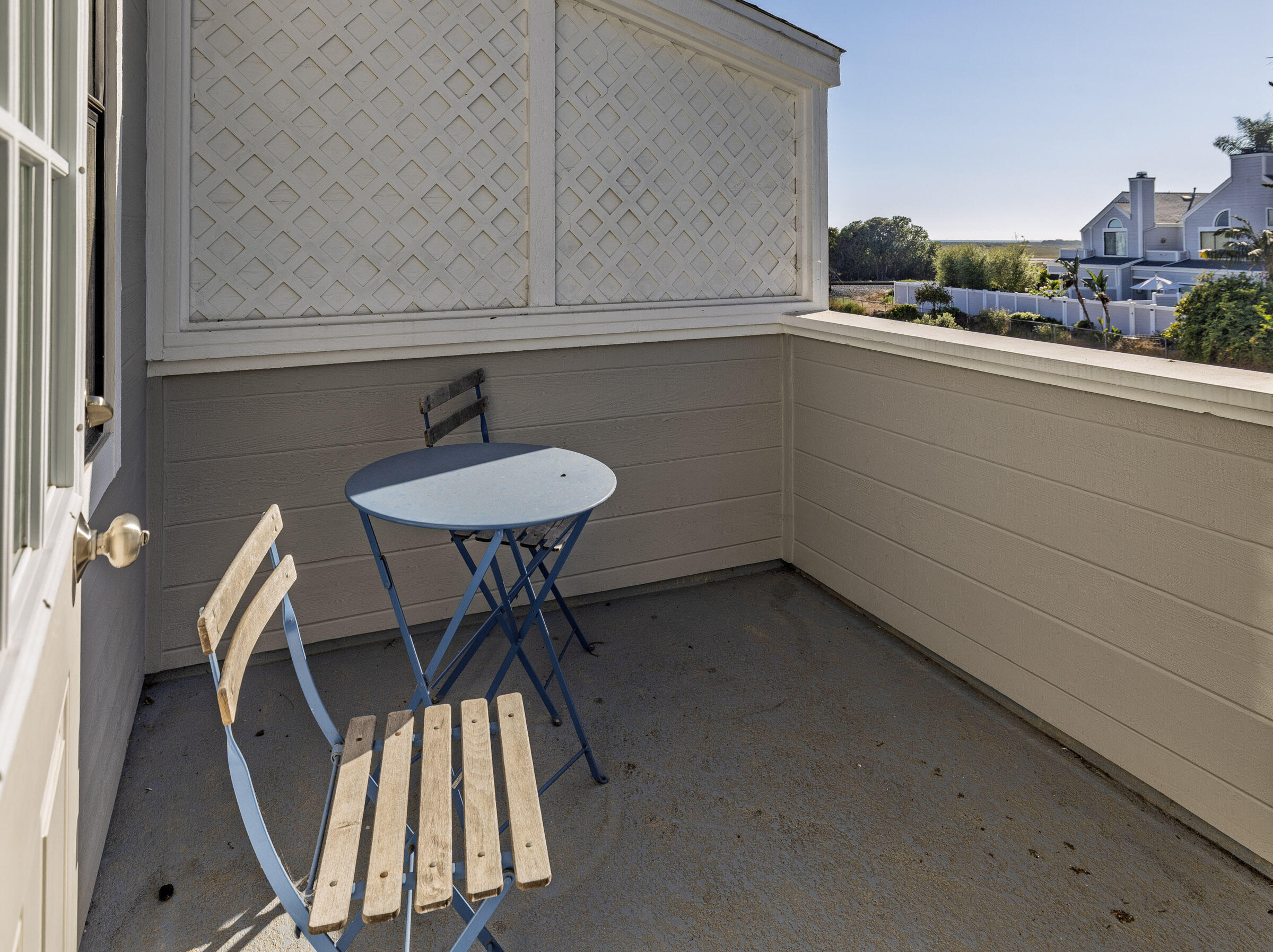 4505 Carpinteria Avenue, H