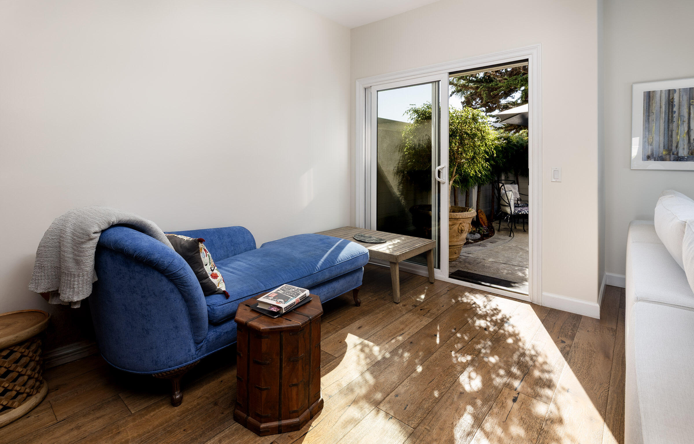 4505 Carpinteria Avenue, H