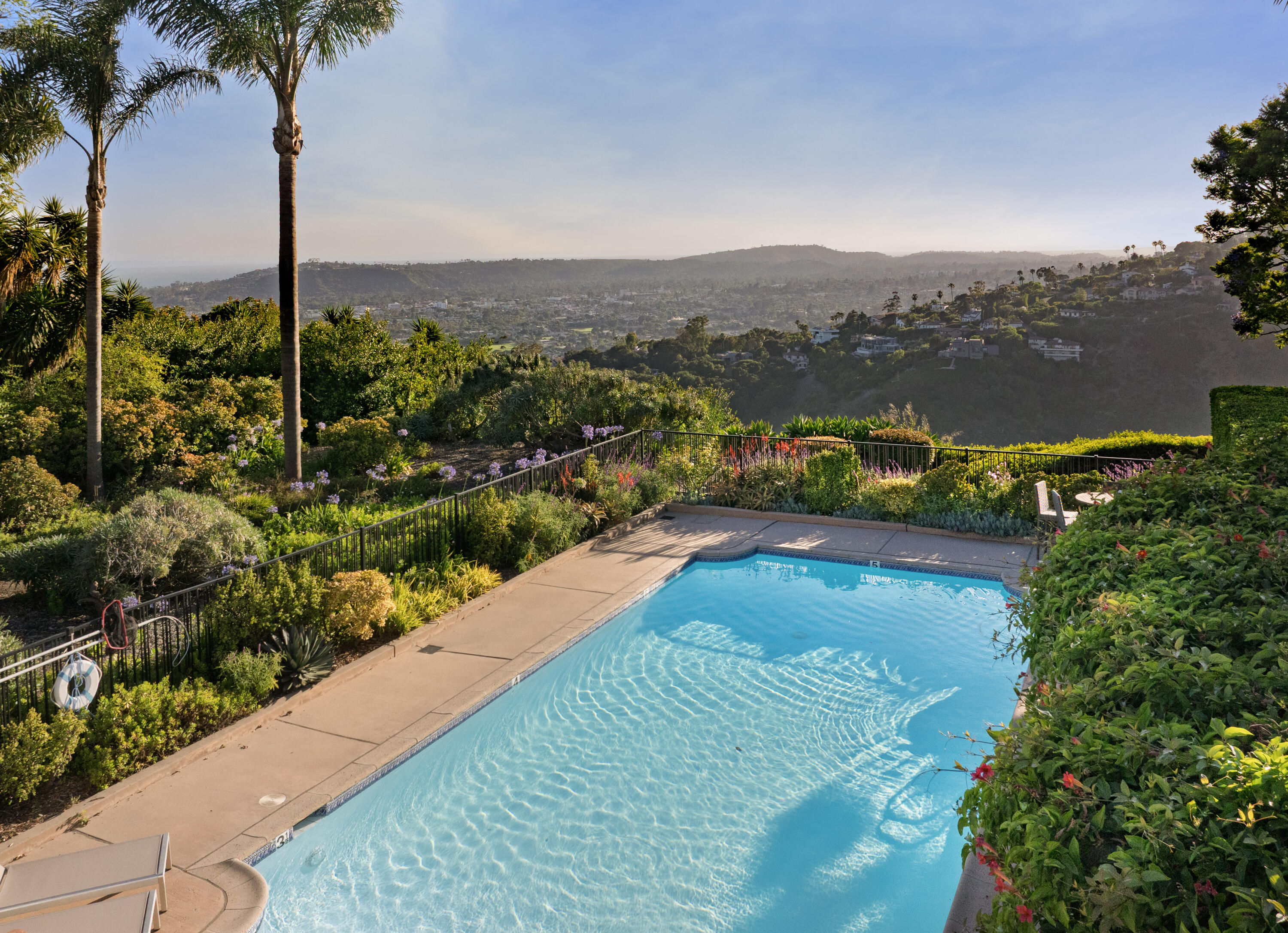 127 Via Alicia, SANTA BARBARA